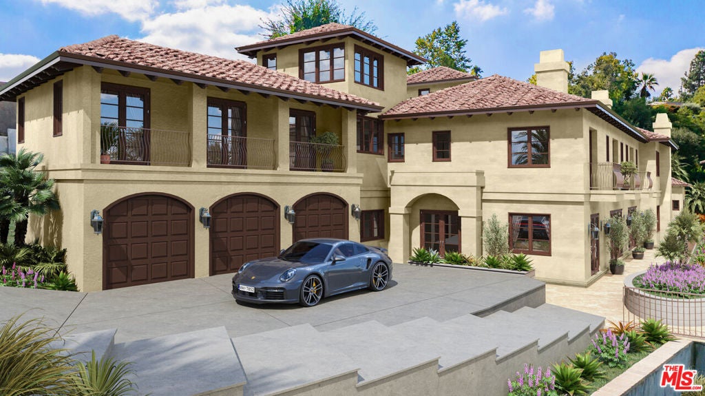 3721 Eureka Drive — photo