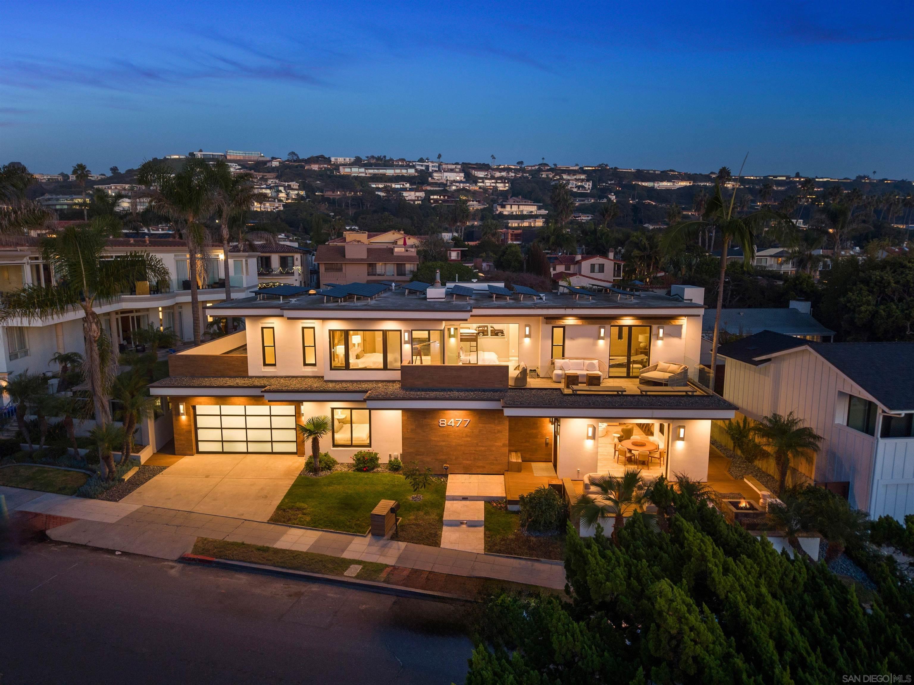8477 El Paseo Grande Share #3 — photo