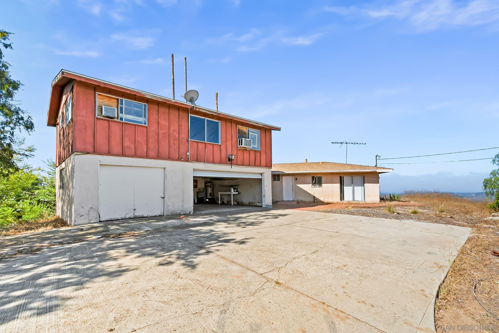 6133 Rainbow Heights Rd — photo