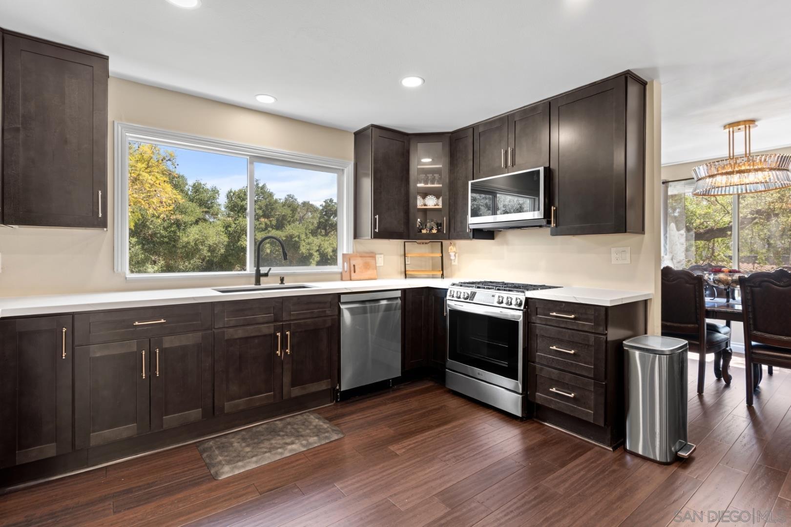 28108 Mountain Meadow Rd — photo