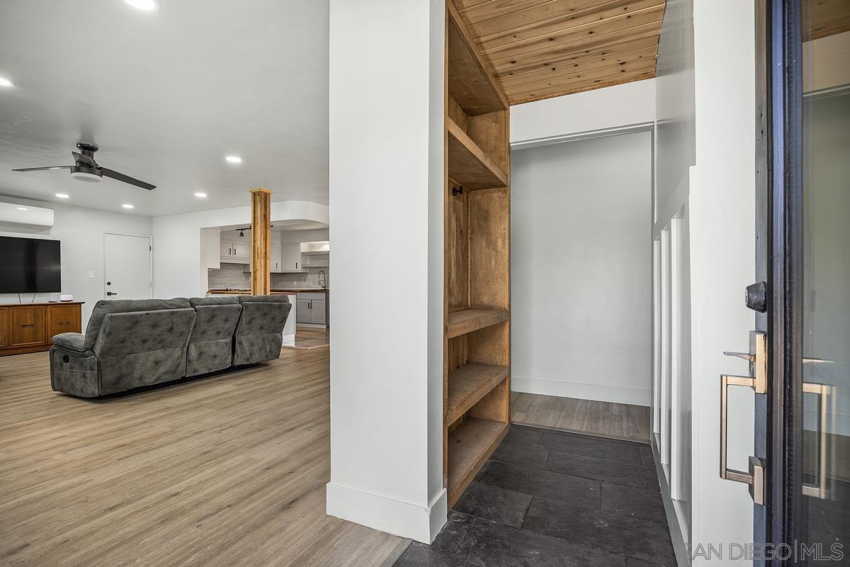1211 E Mission Rd, Fallbrook, CA 92028 — photo 2