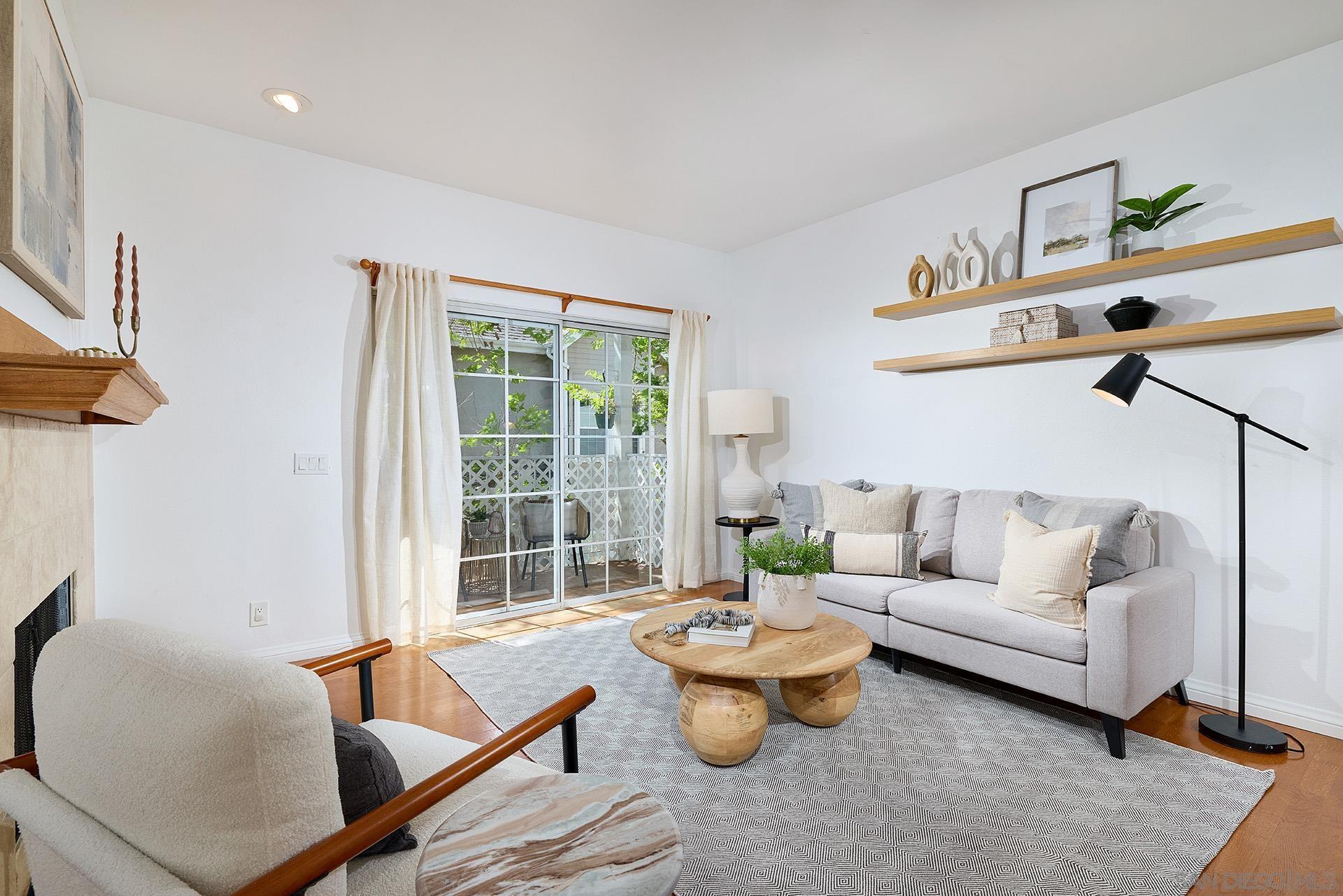 13826 Midland Rd, Poway, CA 92064