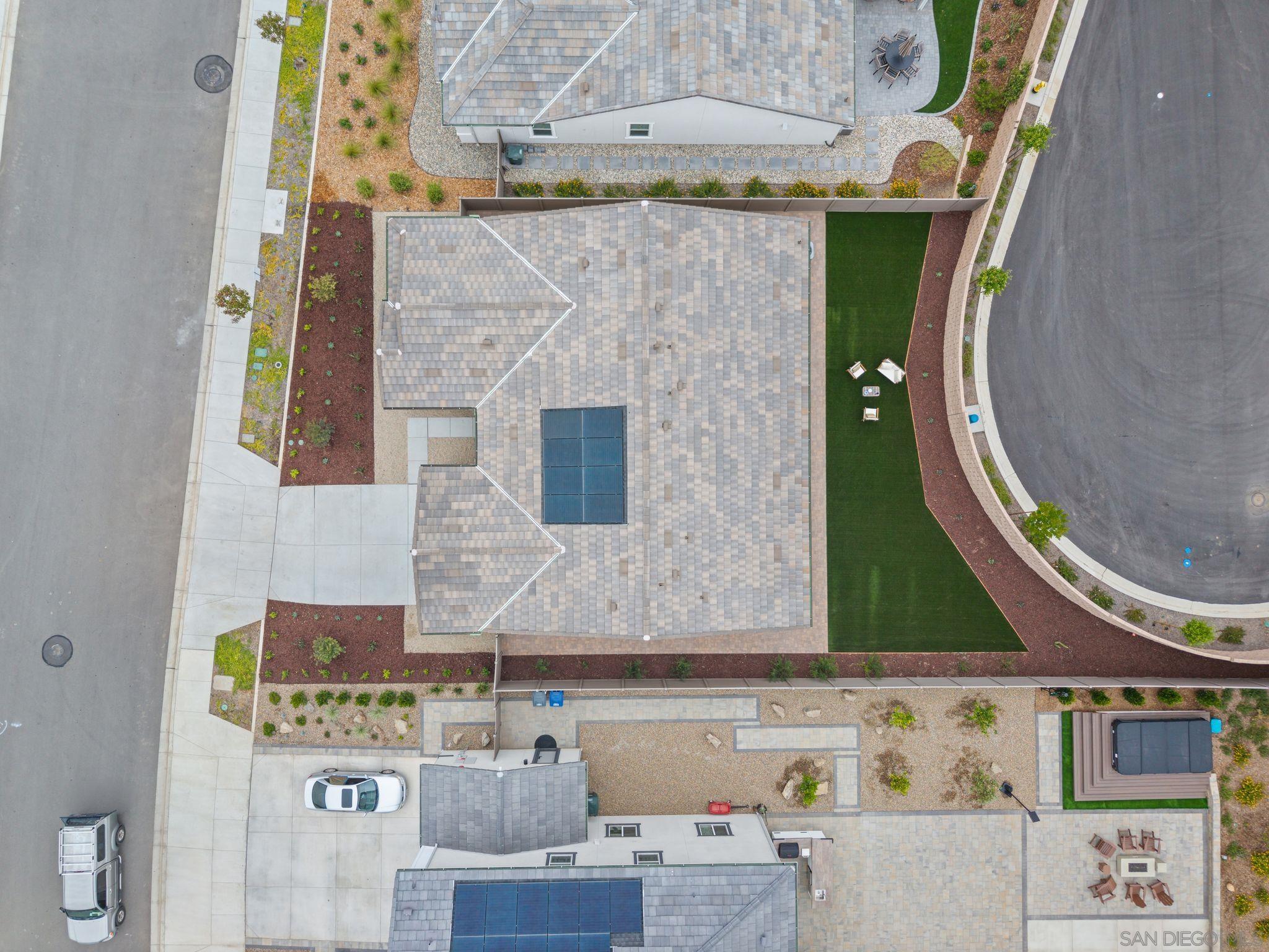 3138 Shue Pl — photo