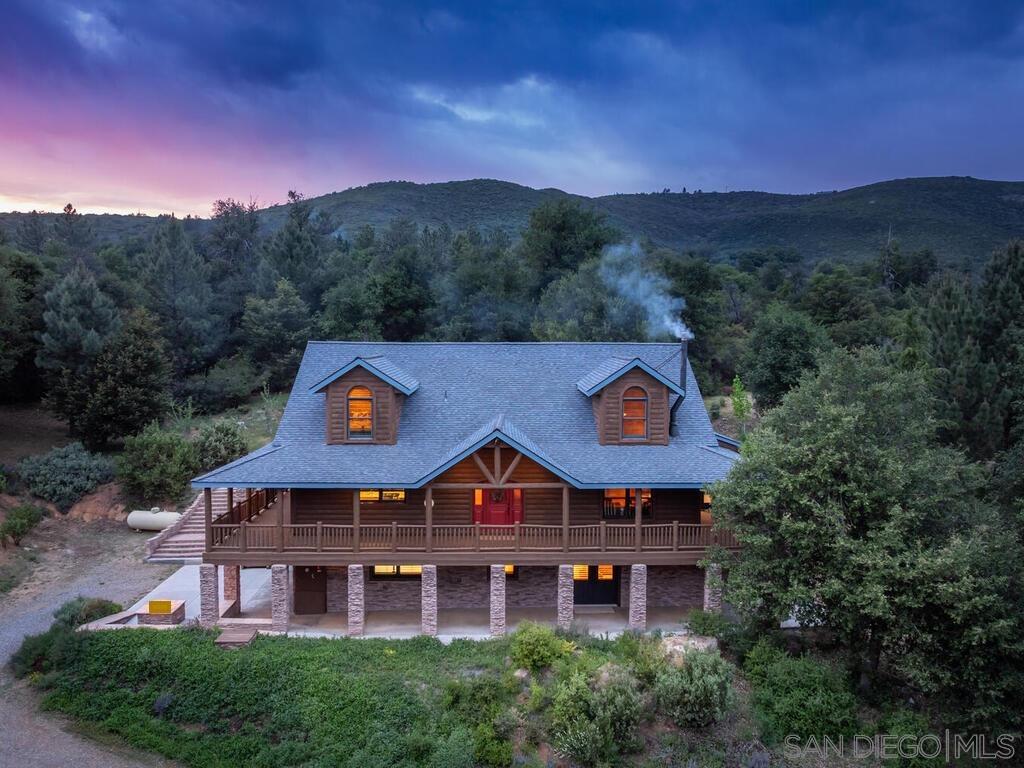 1068 W Incense Cedar Rd — photo