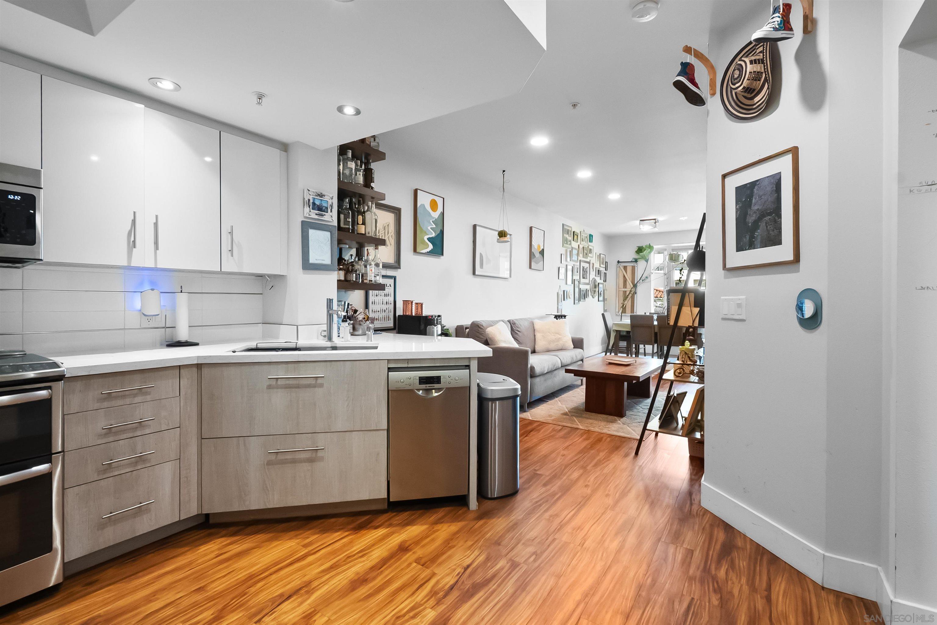 2400 5th Ave Unit 329 — photo