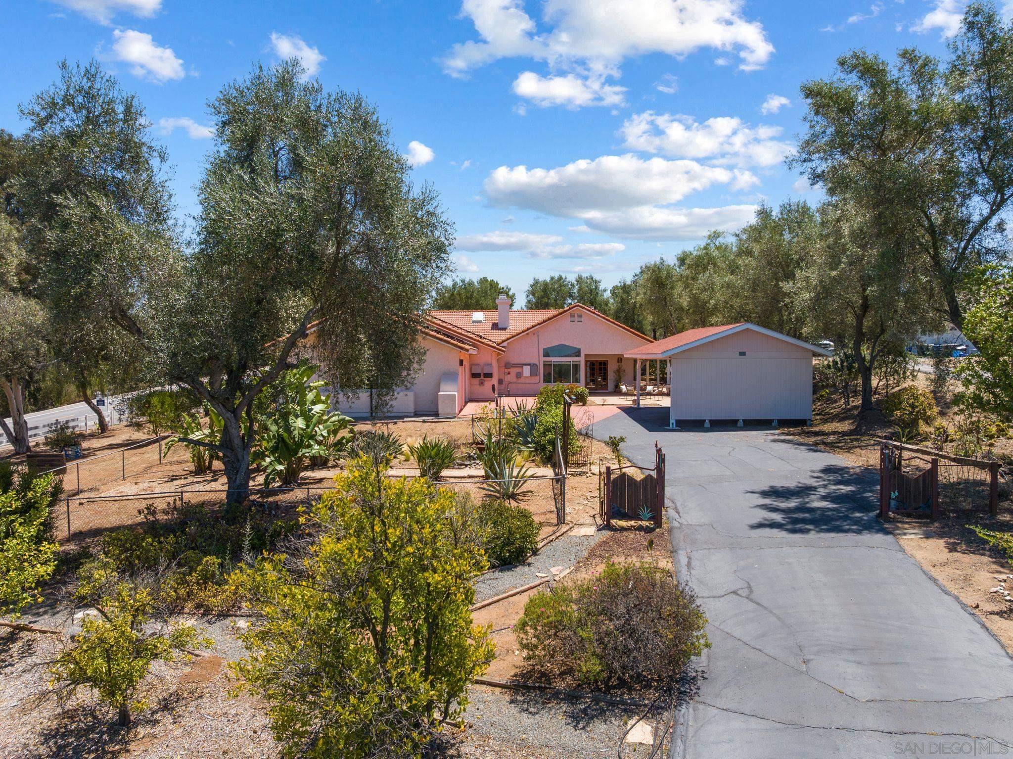 579 Alpine Trail Rd, Alpine, CA 91901 — photo 2