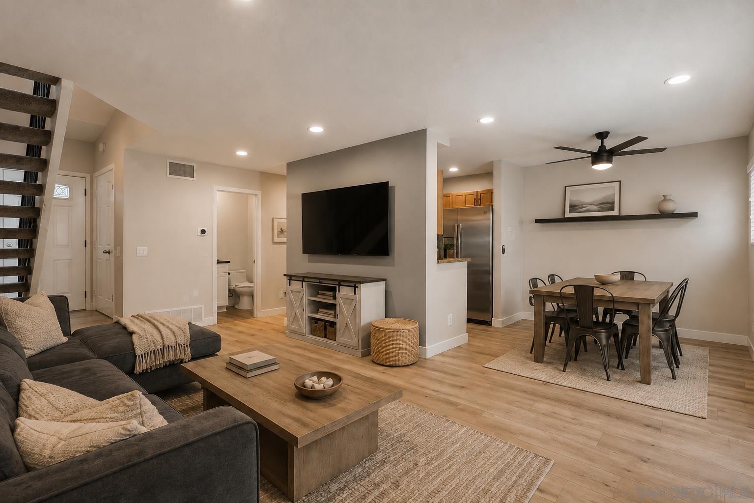 14287 Mariana Dr — photo