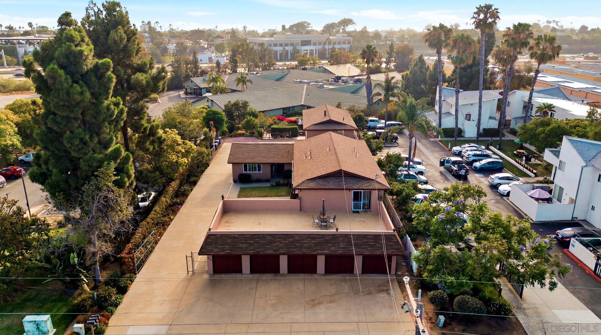 932 Regal Rd, Encinitas, CA 92024