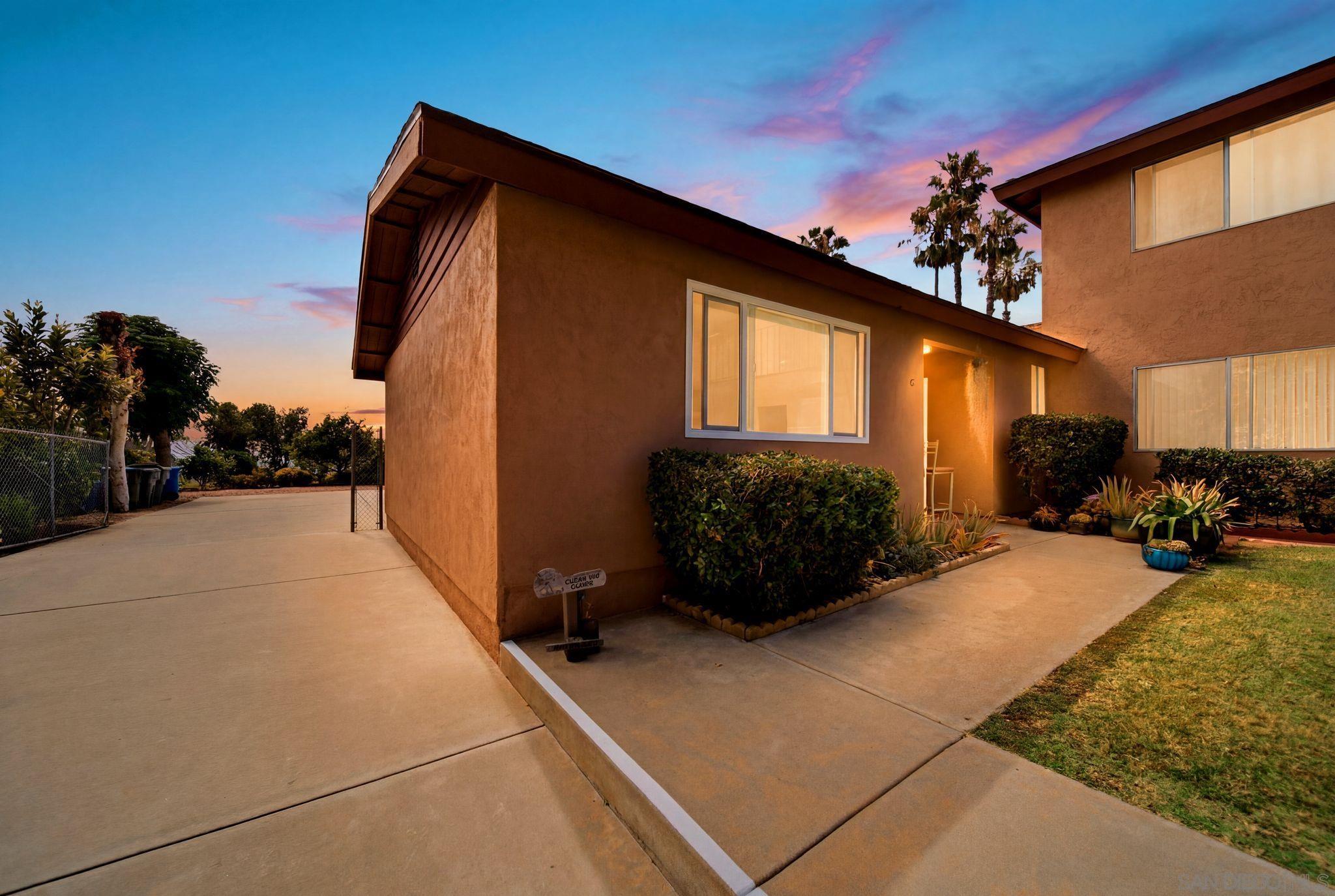 932 Regal Rd, Encinitas, CA 92024 — photo 2