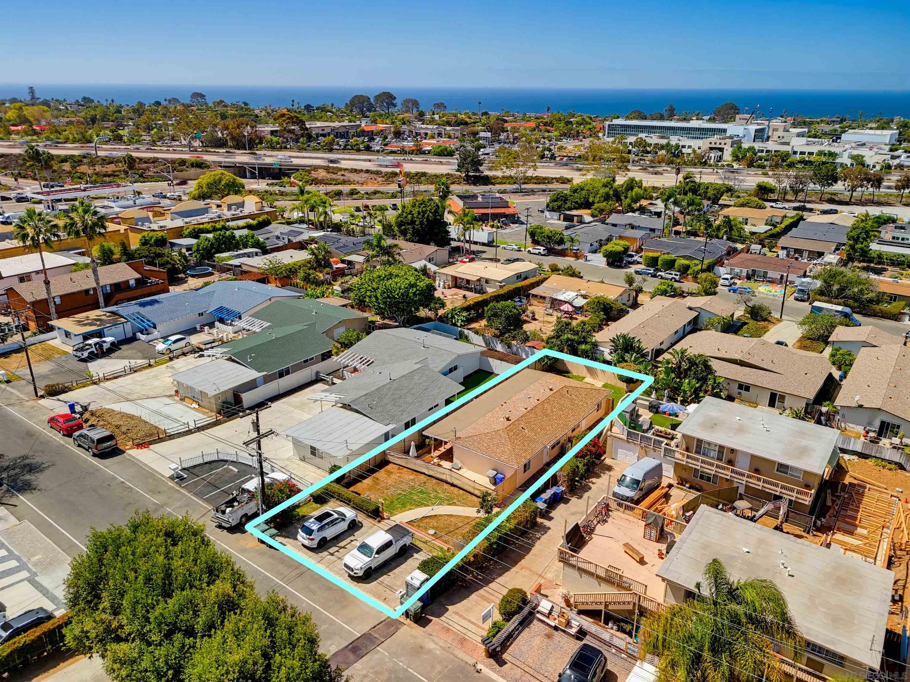 1090 Gardena Rd, Encinitas, CA 92024