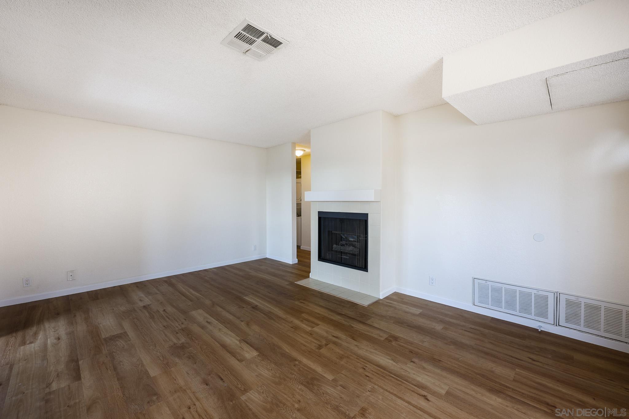 10740 Aderman Ave Unit 70 — photo