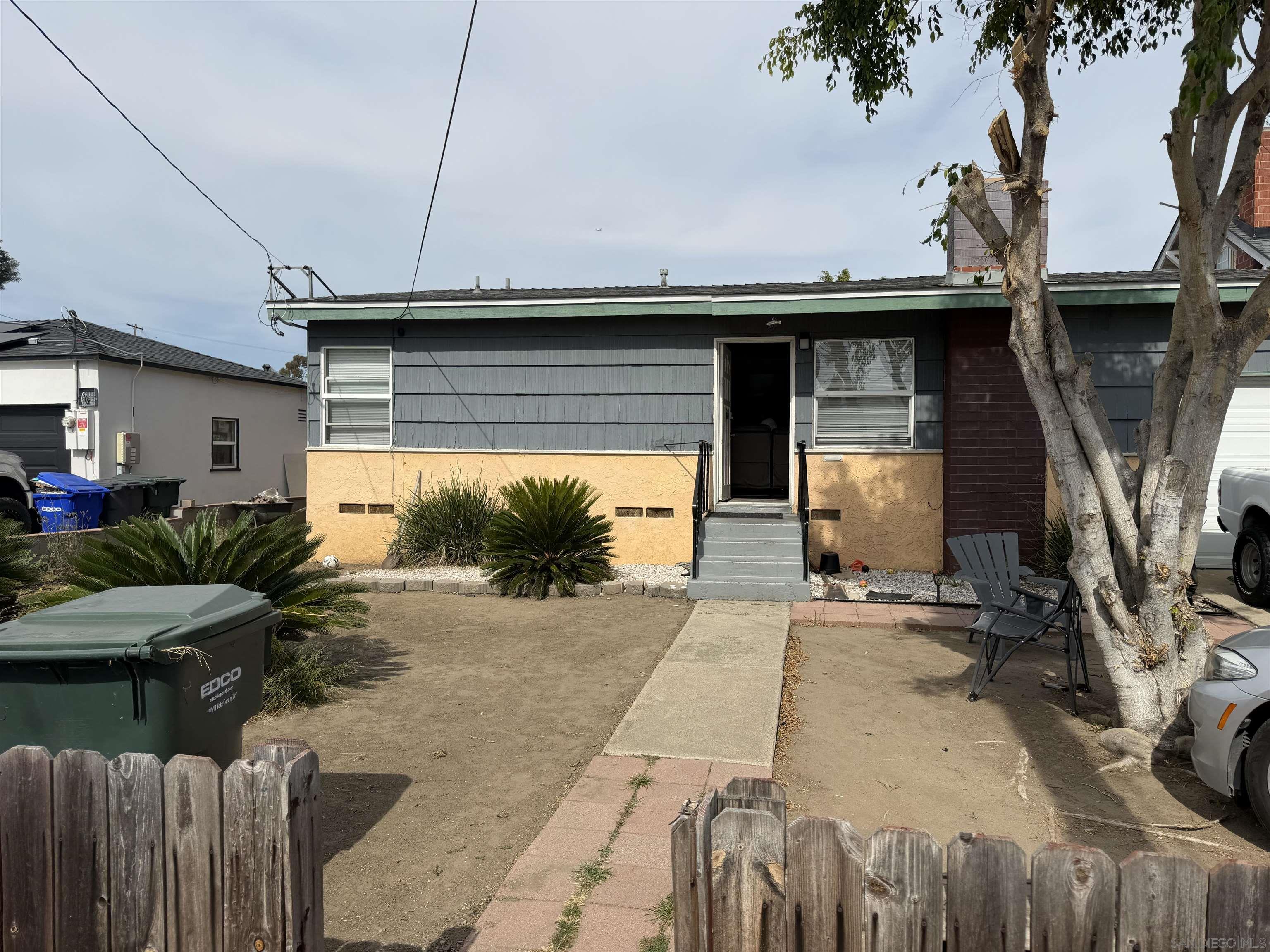 705 Harbison Ave — photo