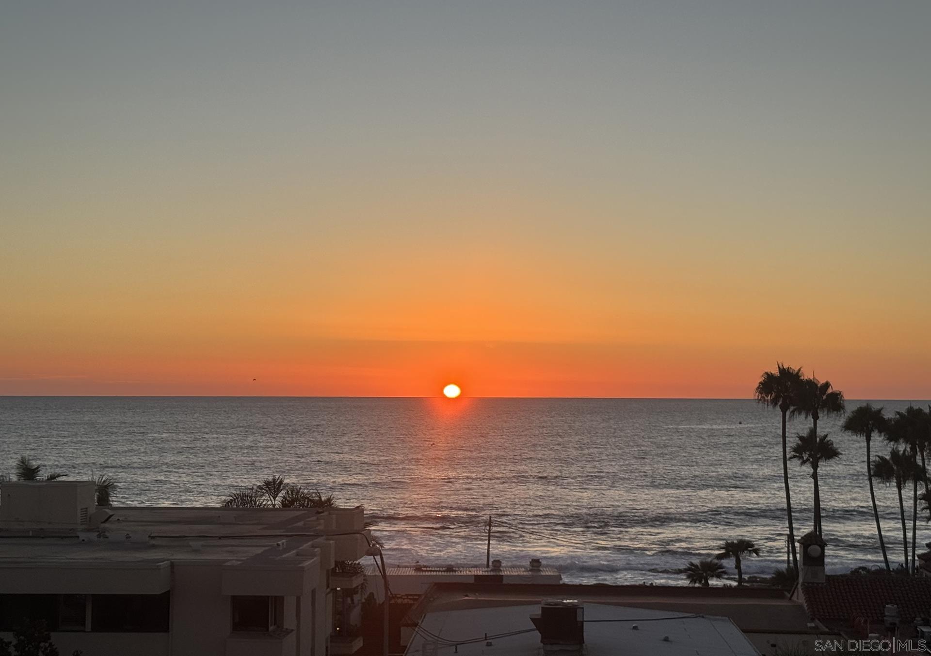 835 Coast — photo