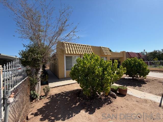 253 Robert Kennedy St — photo