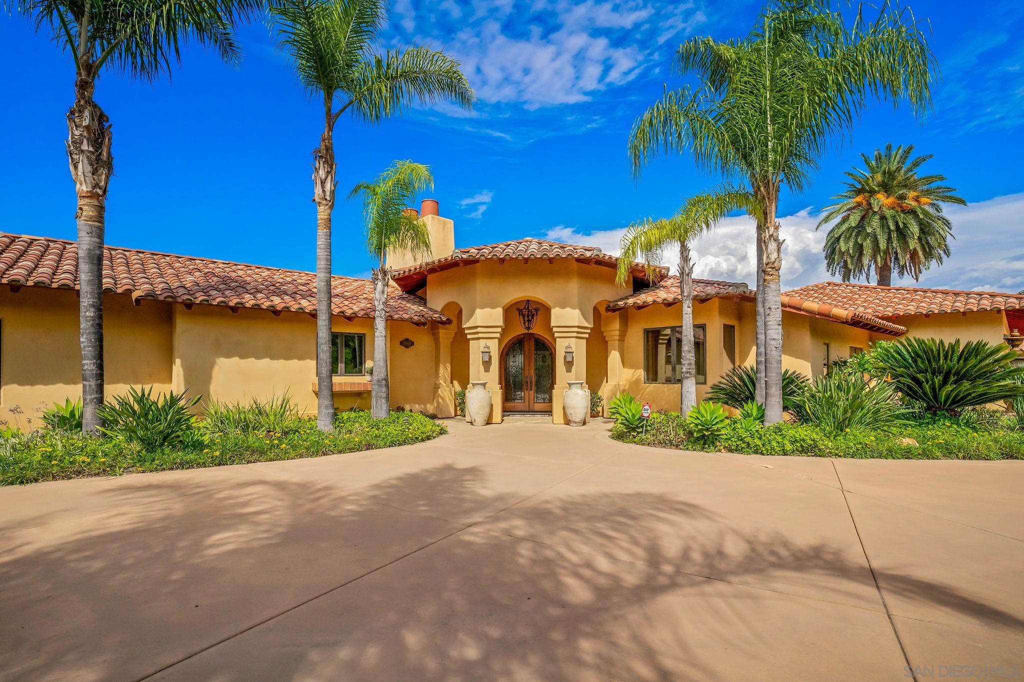 30403 Toronga Way — photo