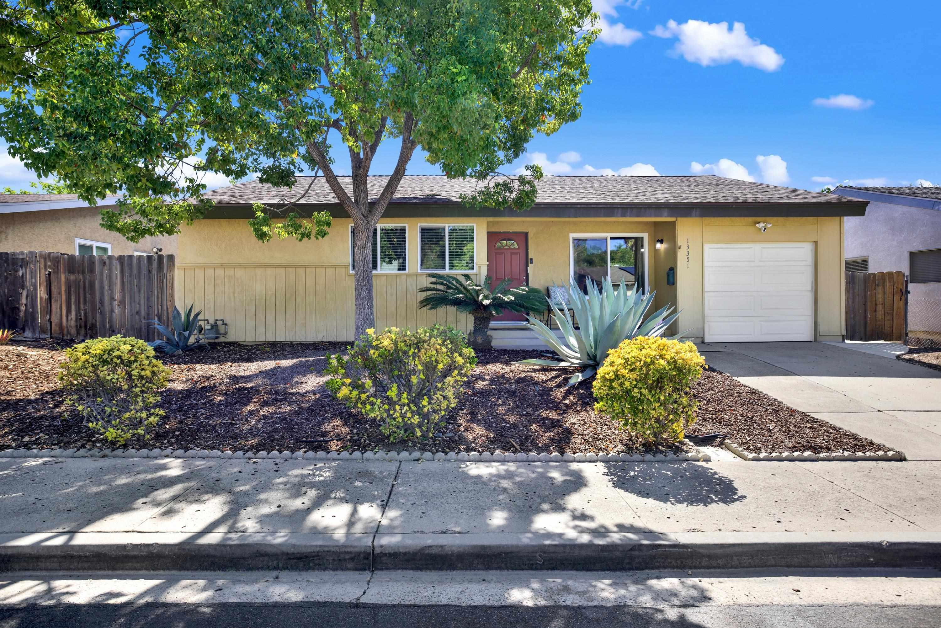 13351 Silver Lake Dr — photo