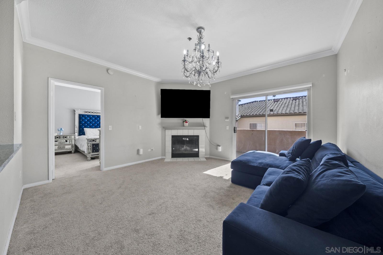 17161 Alva 922 — photo