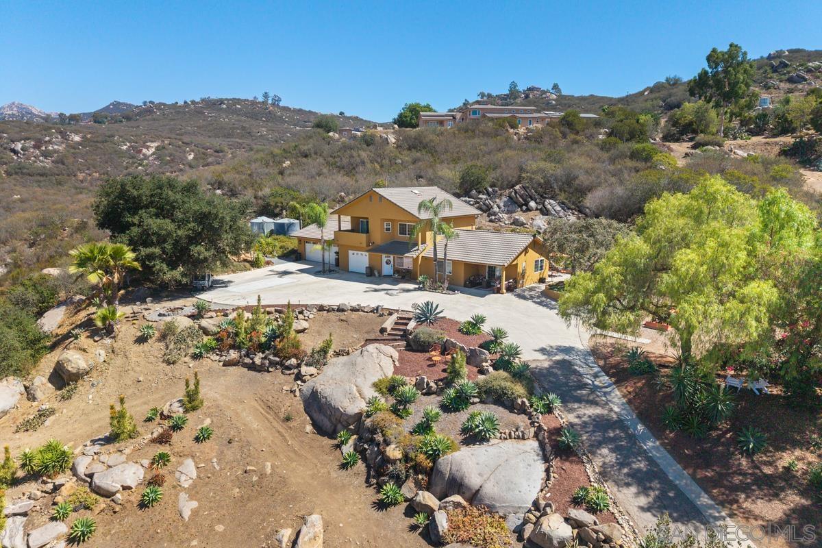 13044 Yerba Valley Way — photo
