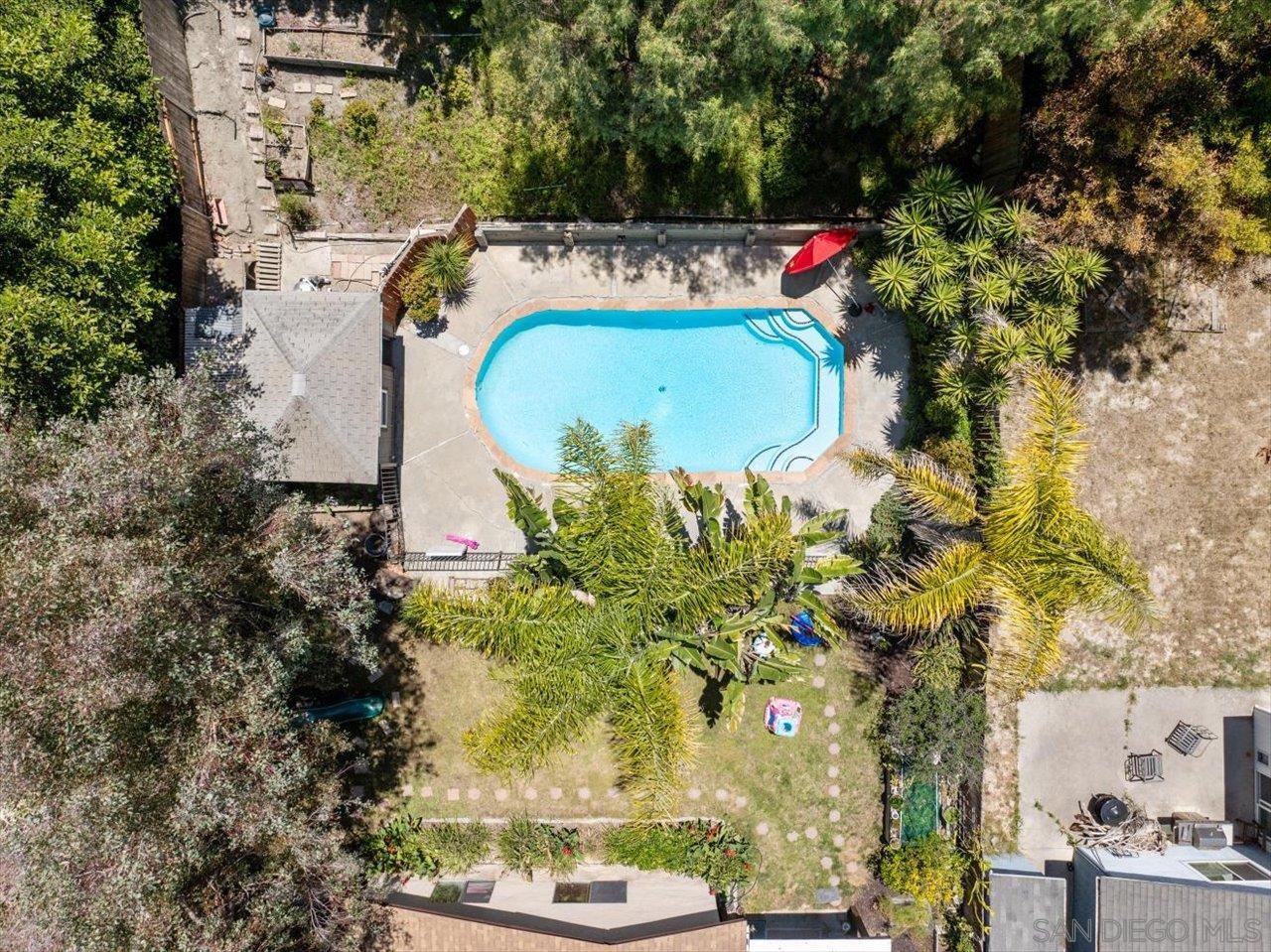 2337 Fallingleaf — photo