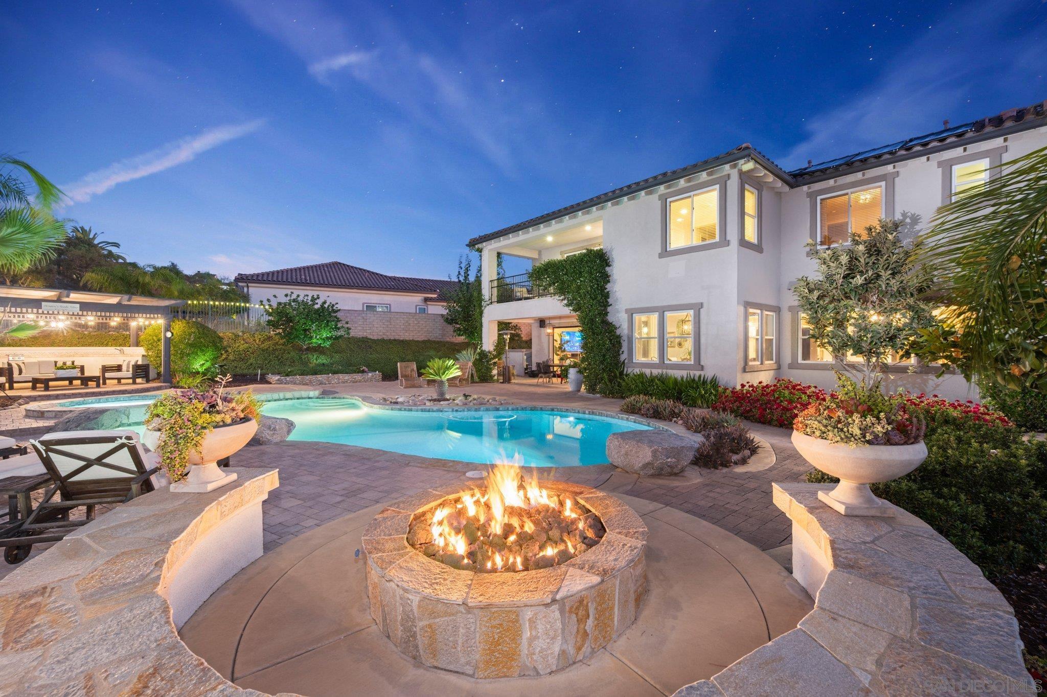 11533 Big Canyon Ln — photo