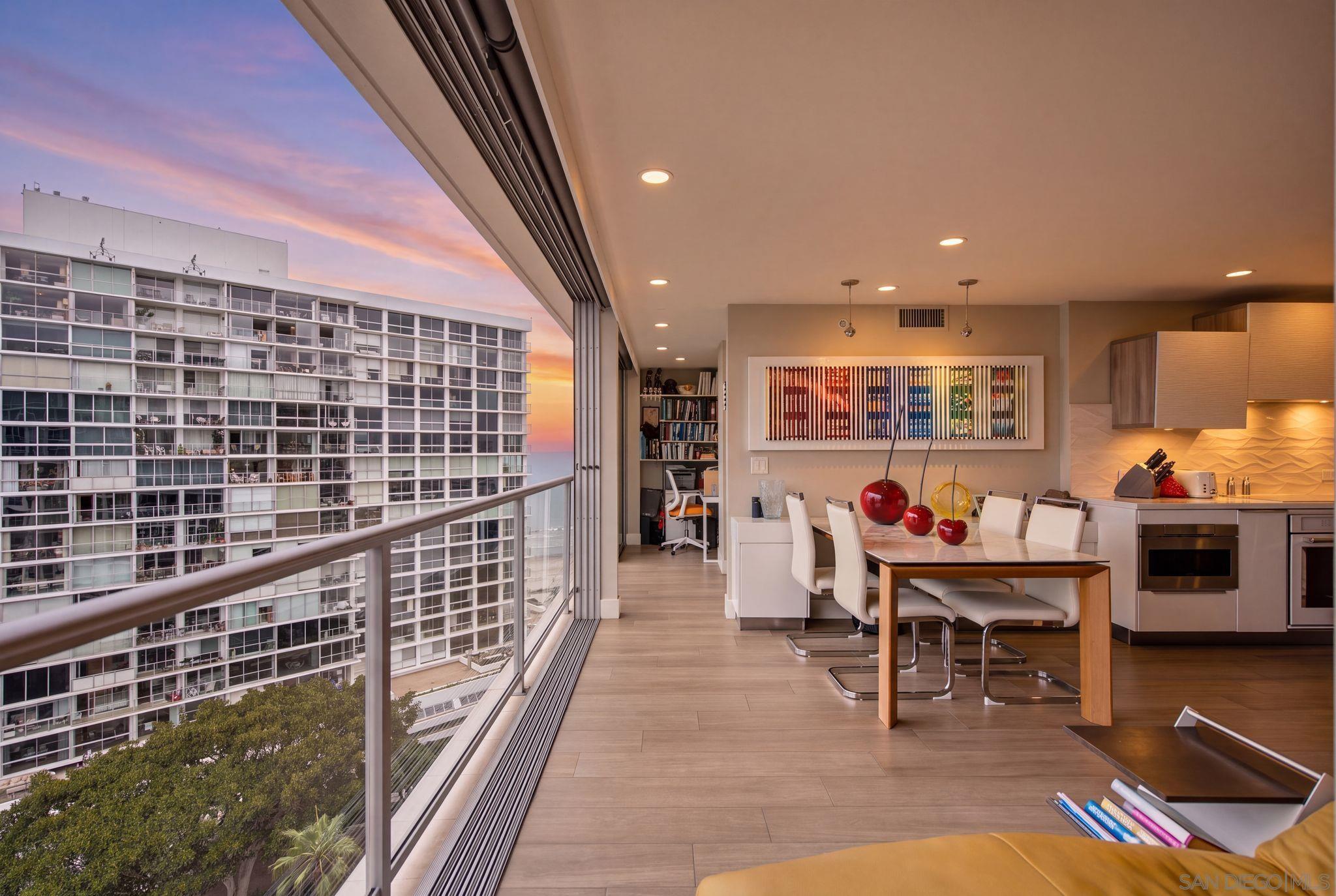 1750 Avenida Del Mundo 1008 — photo