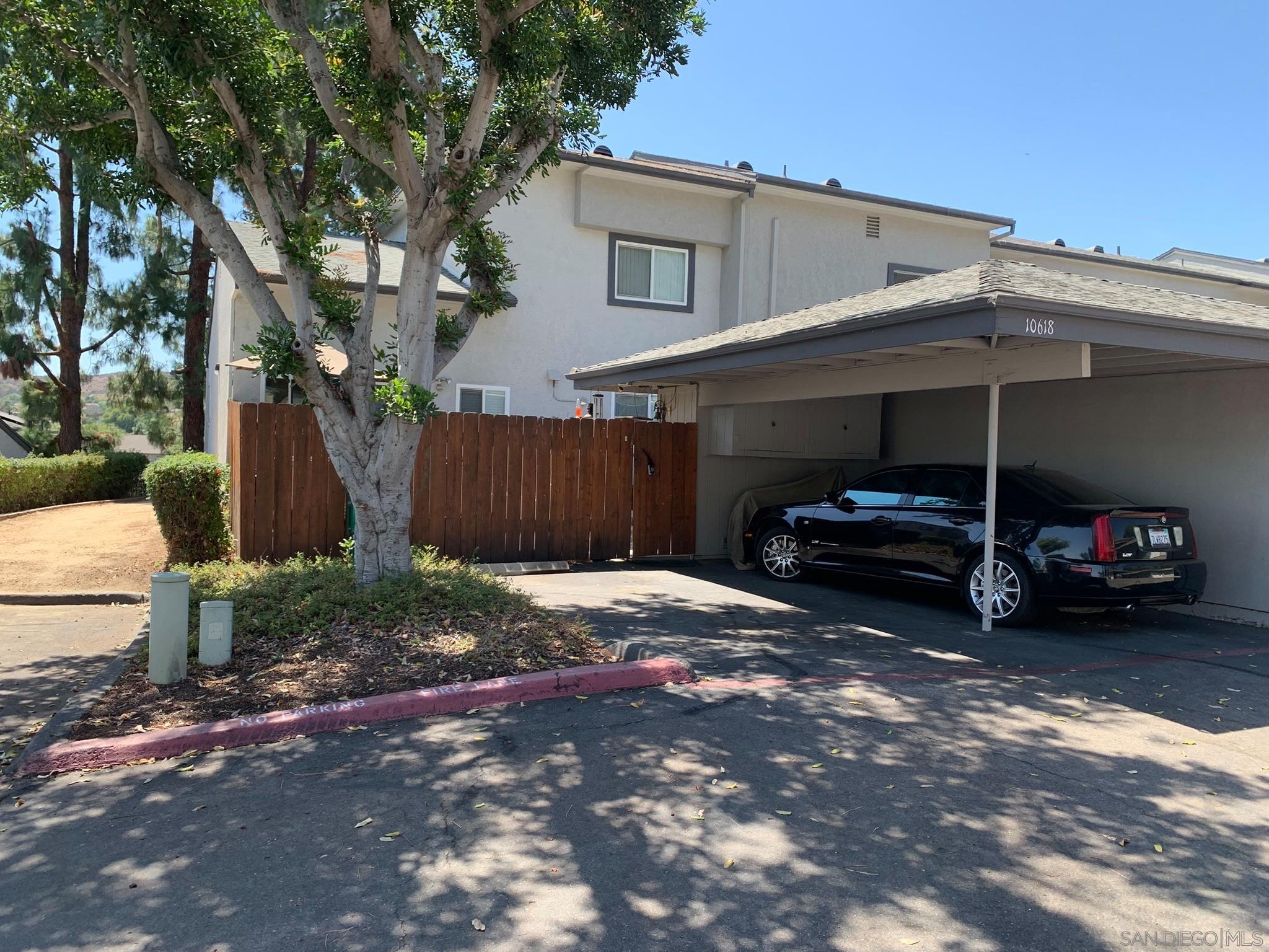 10618 Queen Jessica Ln — photo