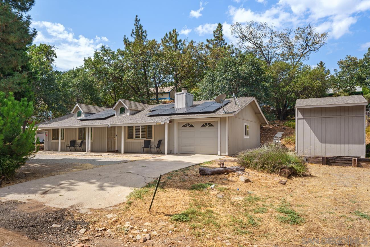 3004 Pine Crst — photo