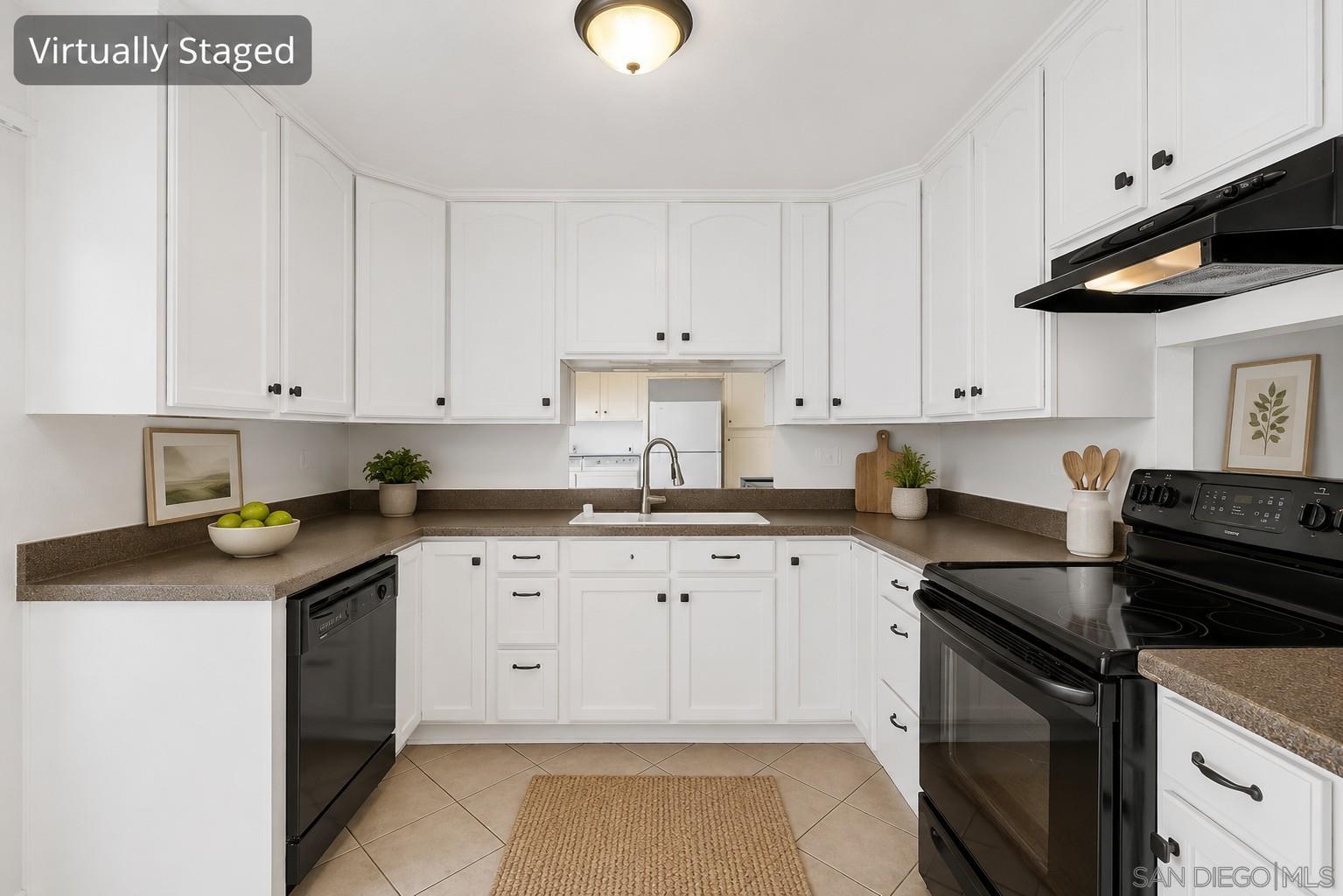 888 Cherrywood Way Unit 3 — photo