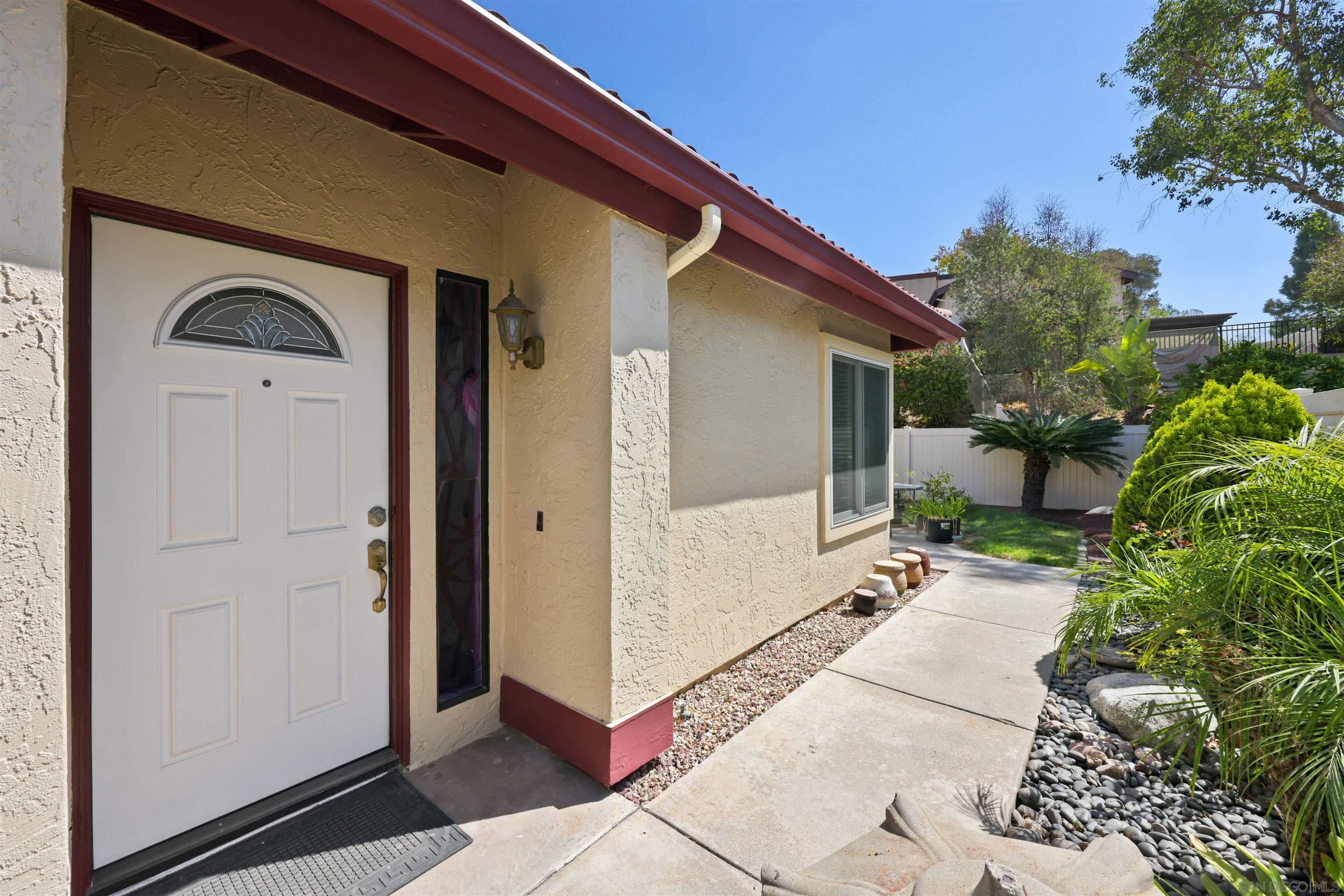 16037 Blazewood Way — photo