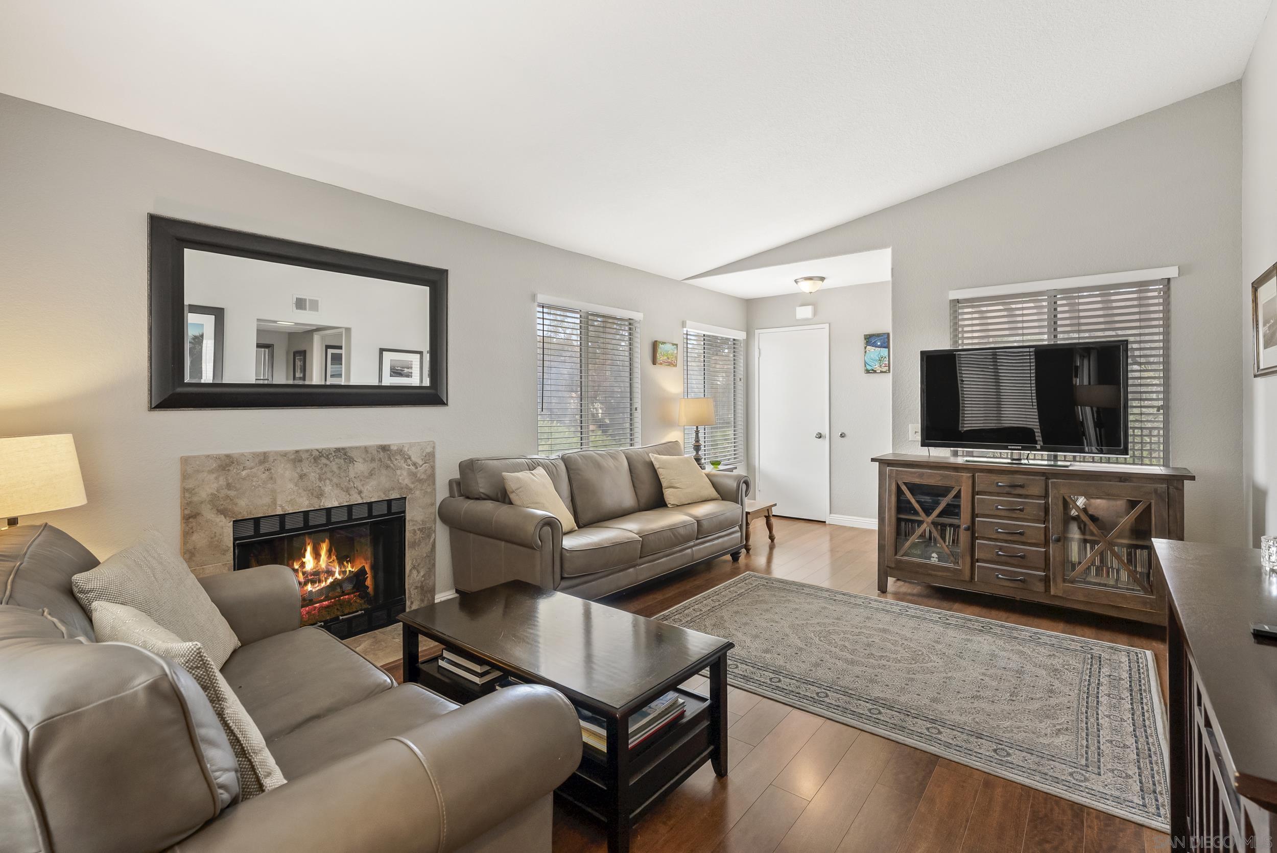 7439 Altiva Pl — photo