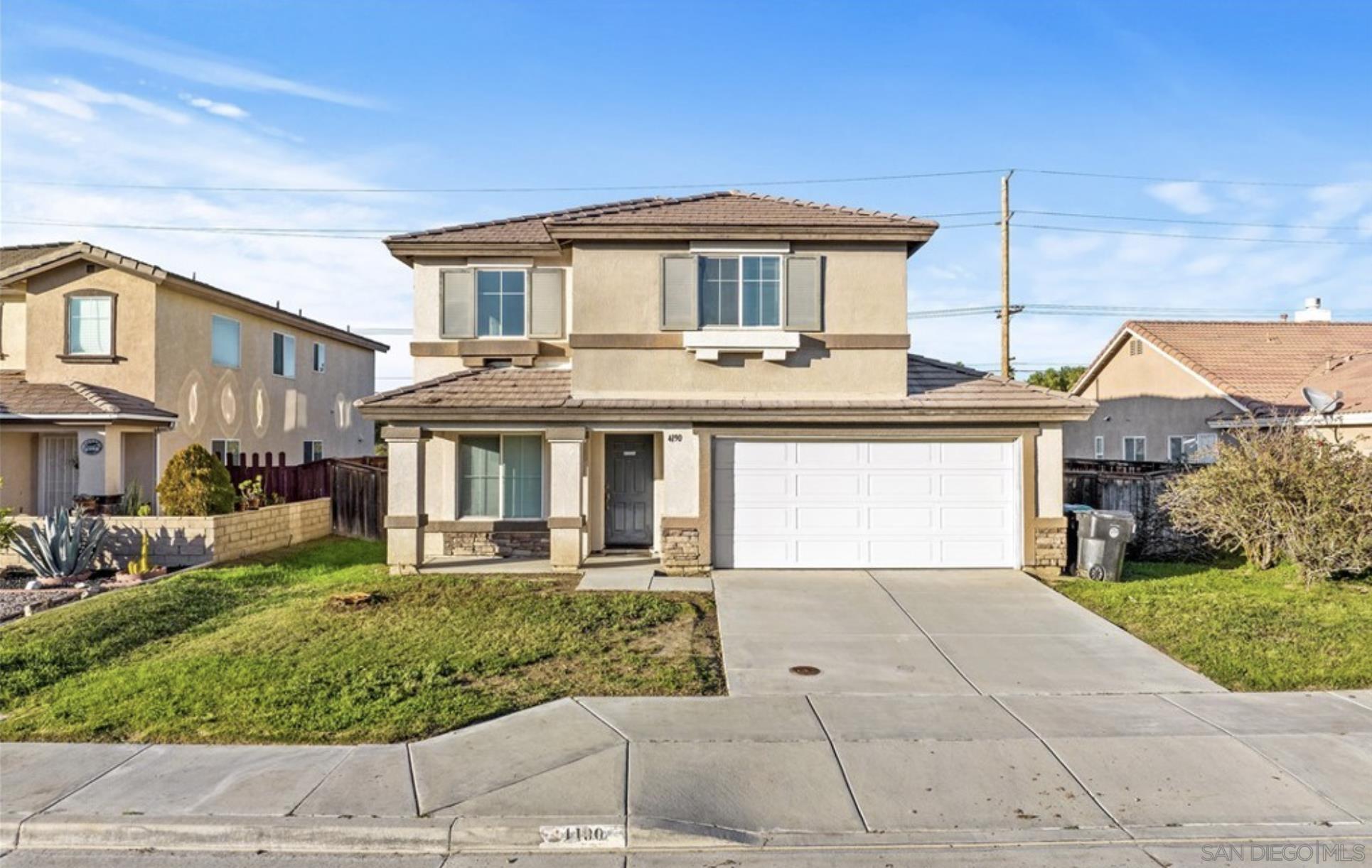 4190 Rainbow View Way — photo