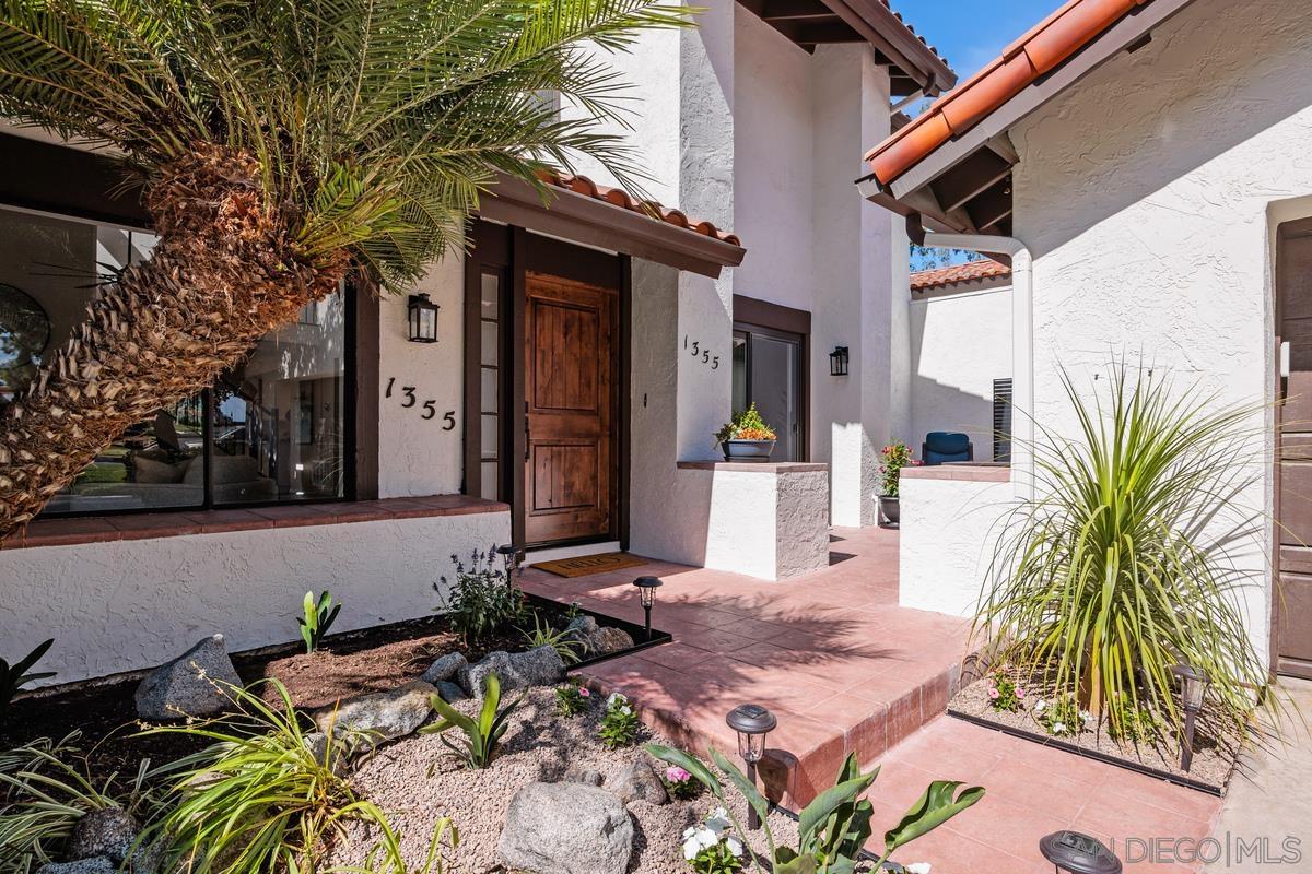 1355 Sun Valley Rd — photo