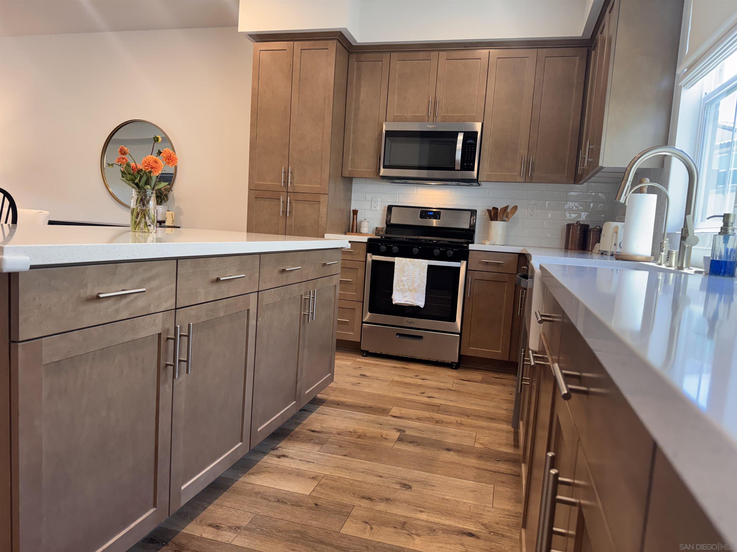 426 Carina Gln — photo