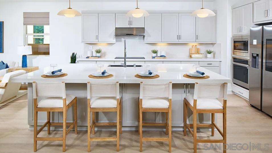 12626 Harmon Rd, Poway, CA 92064