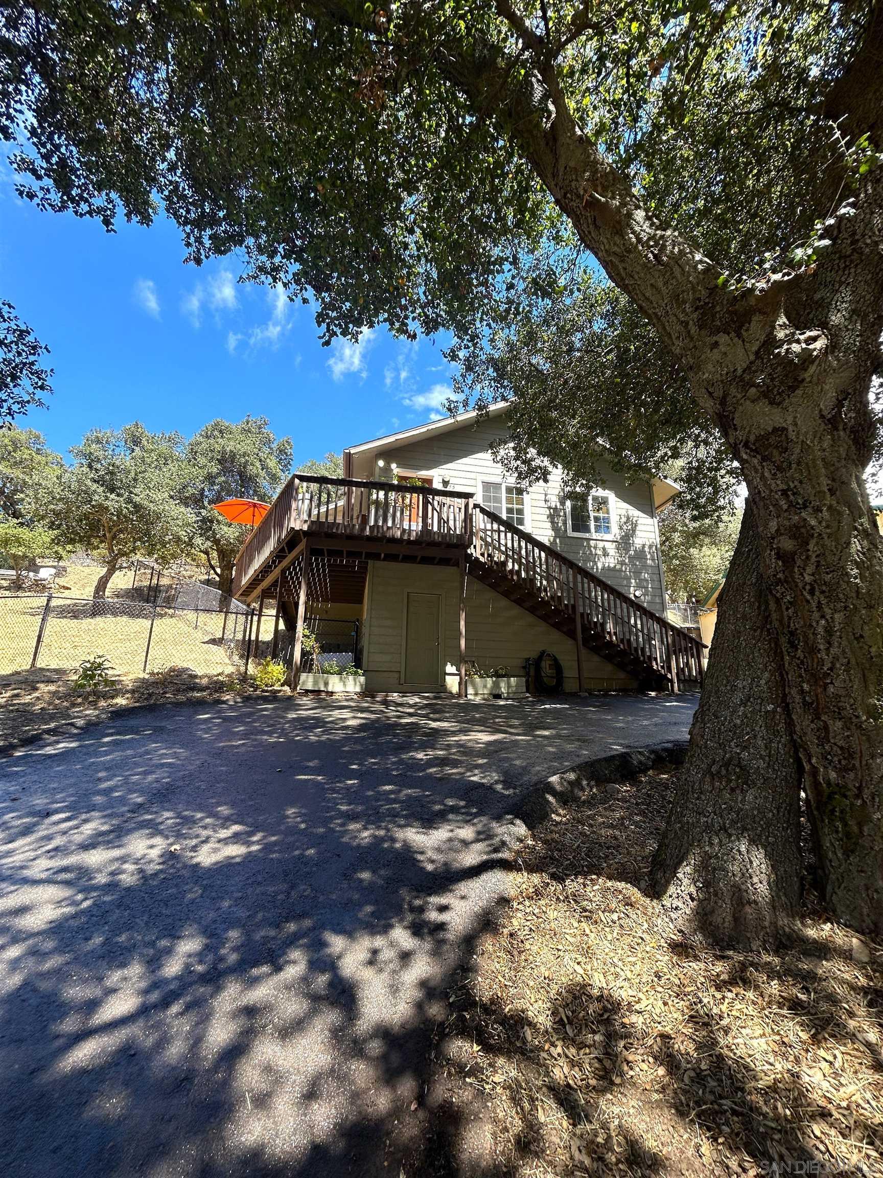 2735 Salton Vista Dr — photo