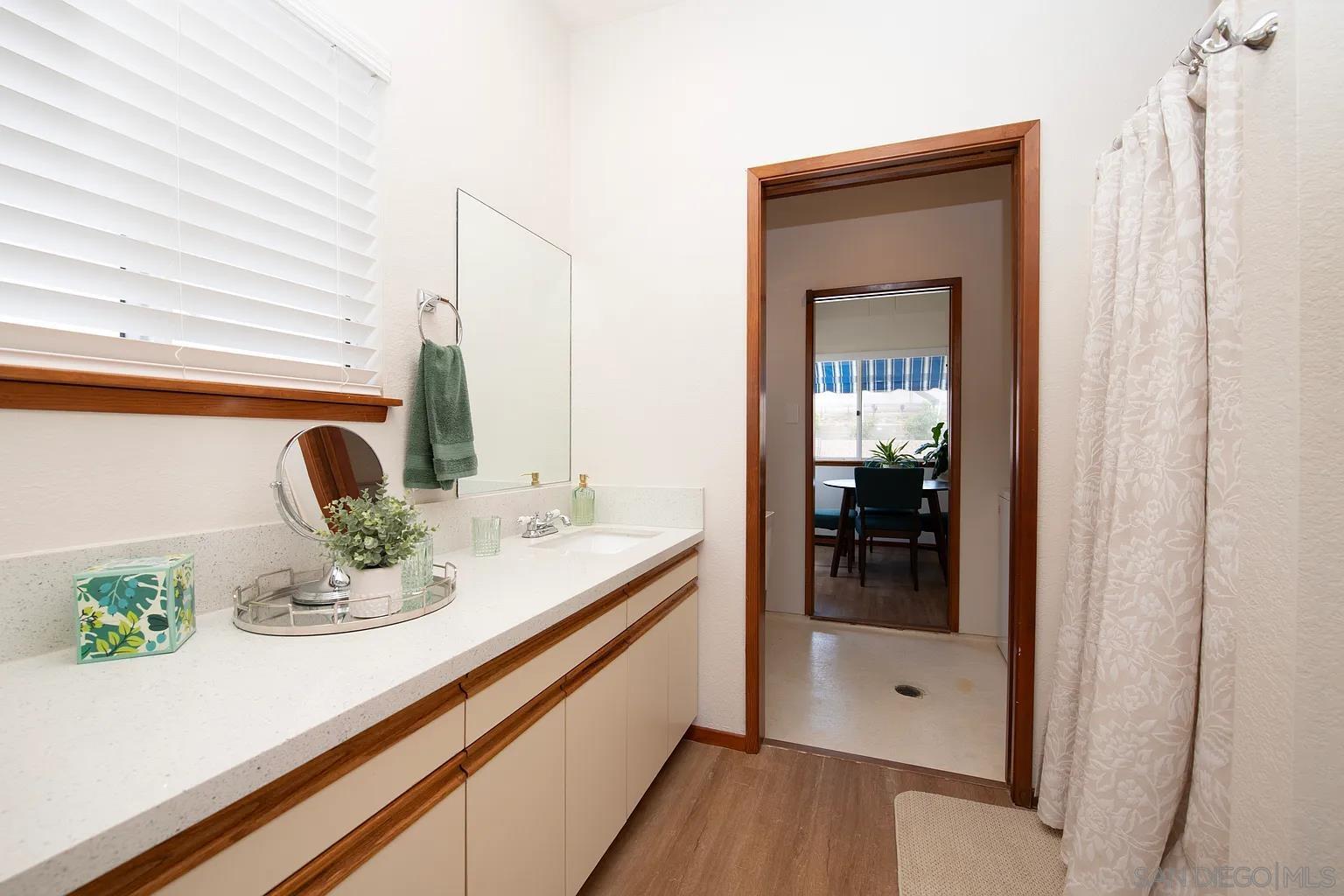 1606 Hackamore Rd #1, Oceanside, CA 92057 — photo 2