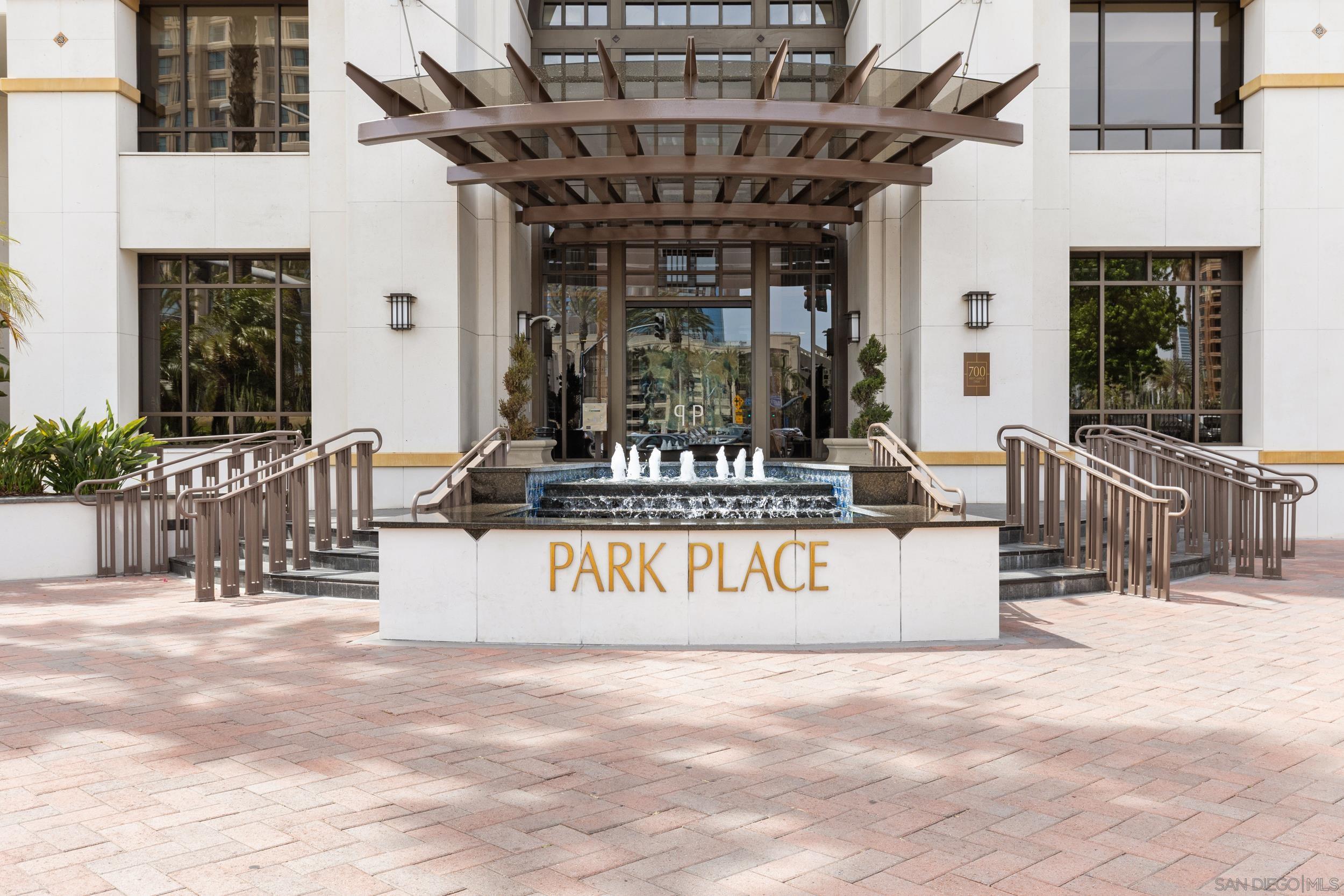 700 W Harbor Dr 1502 — photo