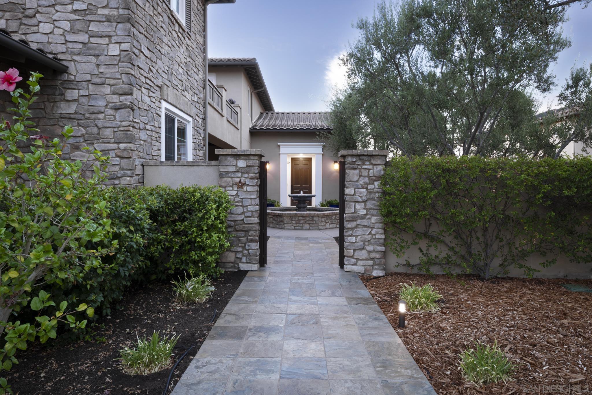 15238 Maple Grove Ln — photo