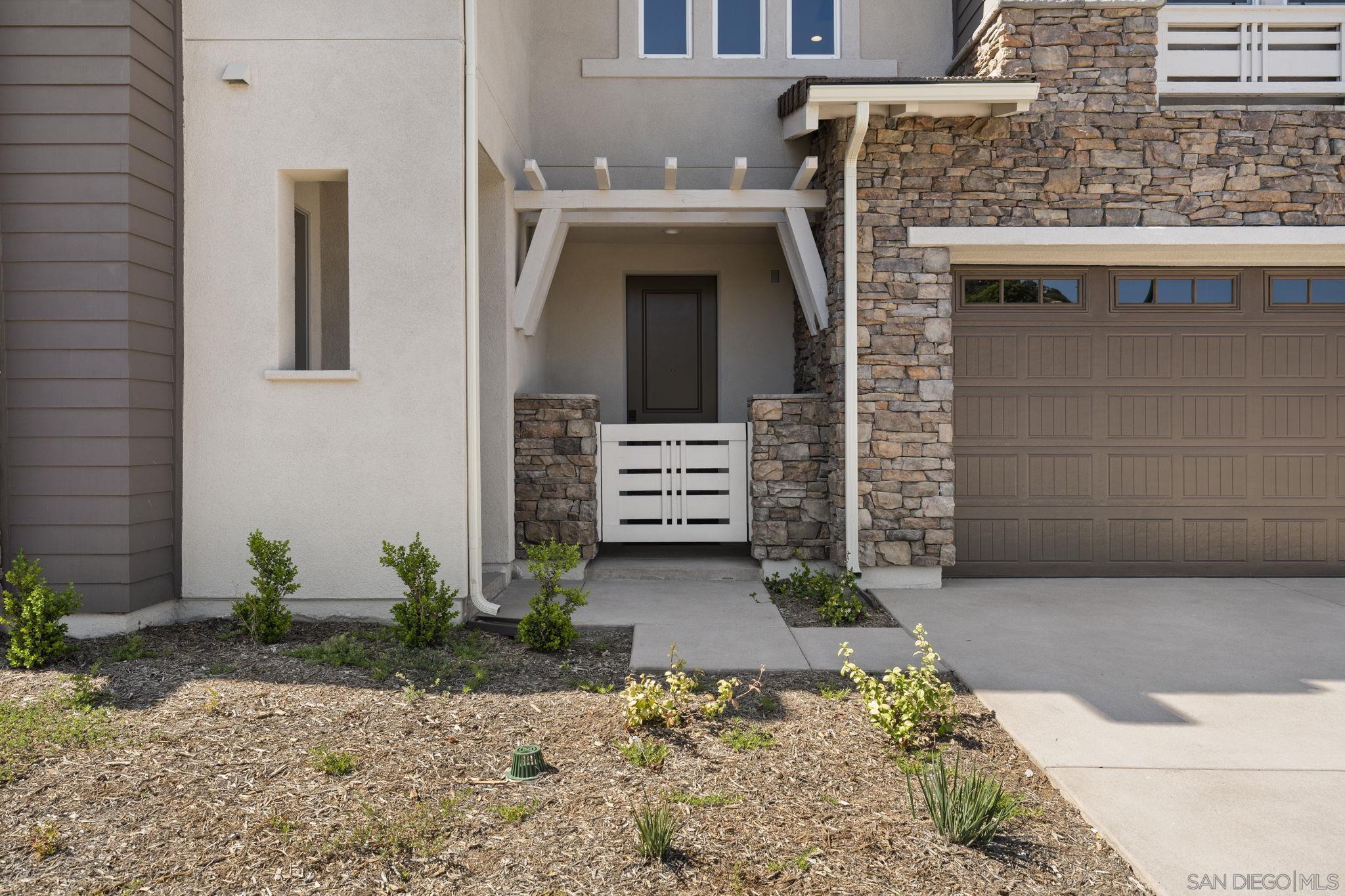13780 Holly Oak Way — photo
