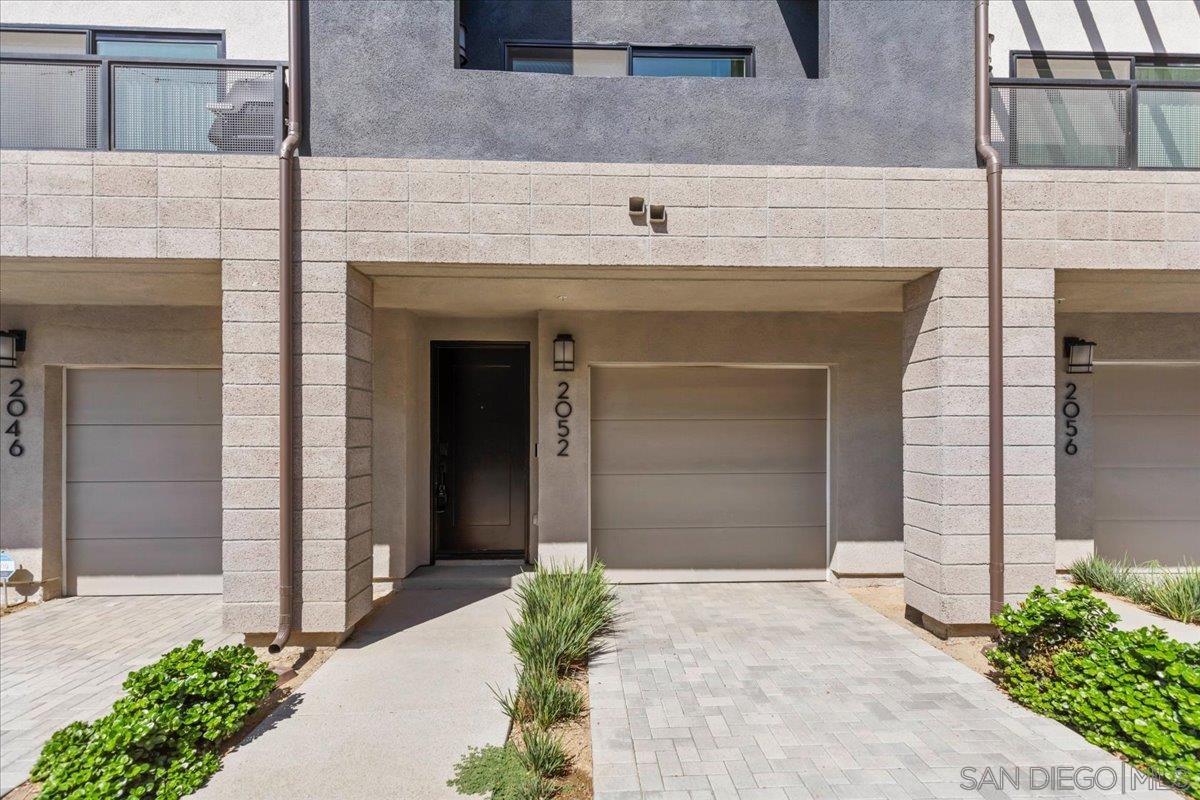 2052 Vela Ln — photo