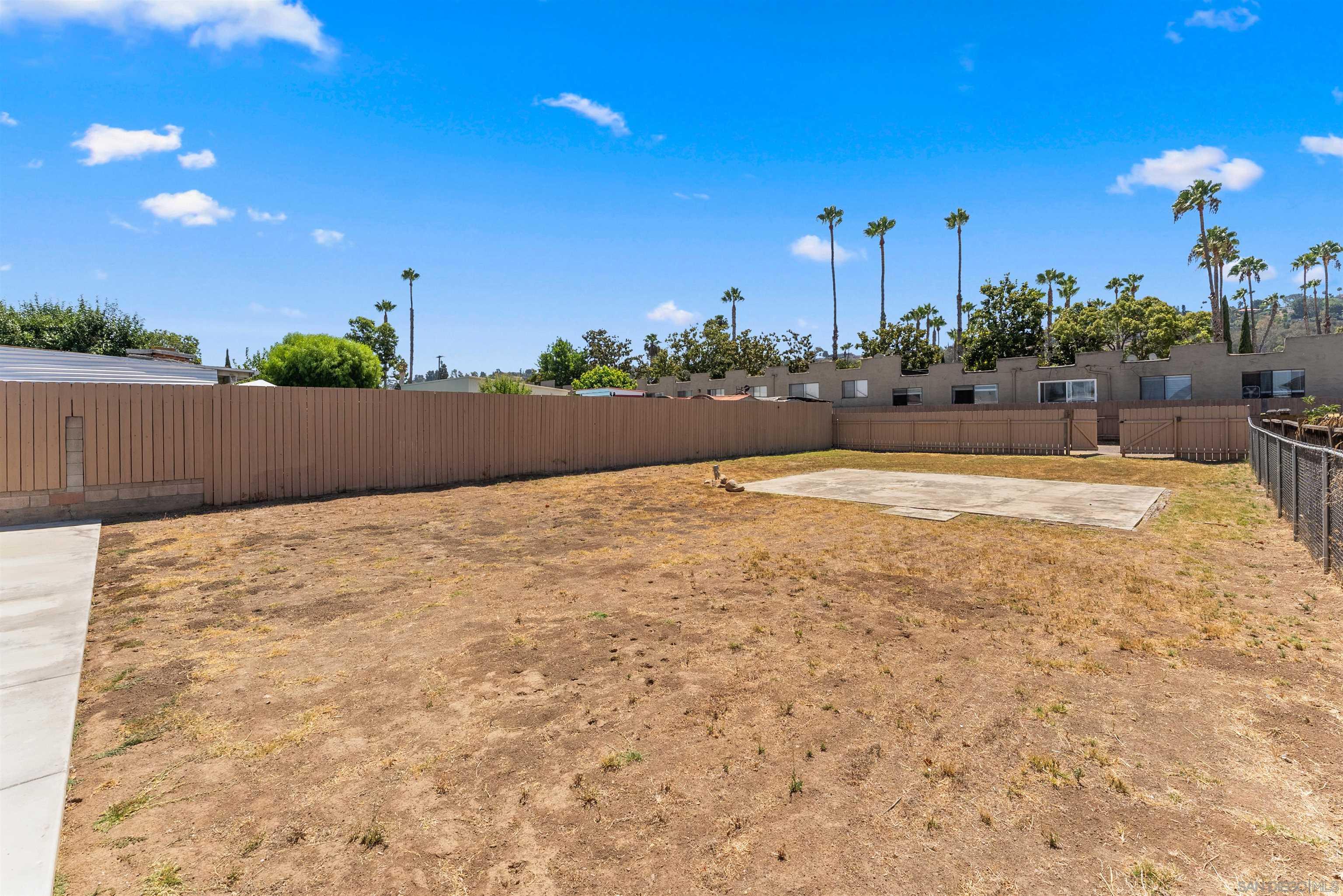 317 W Chase Ave — photo