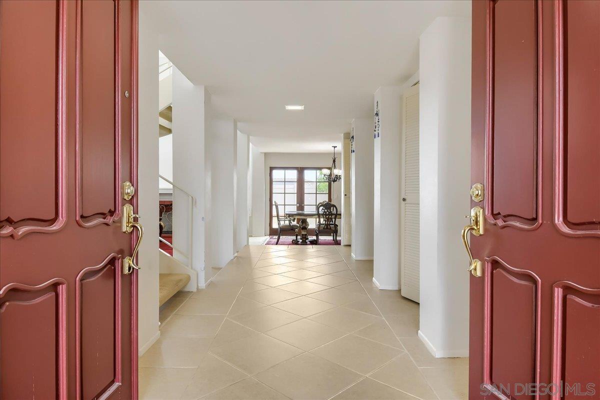 12550 Shropshire Ln — photo