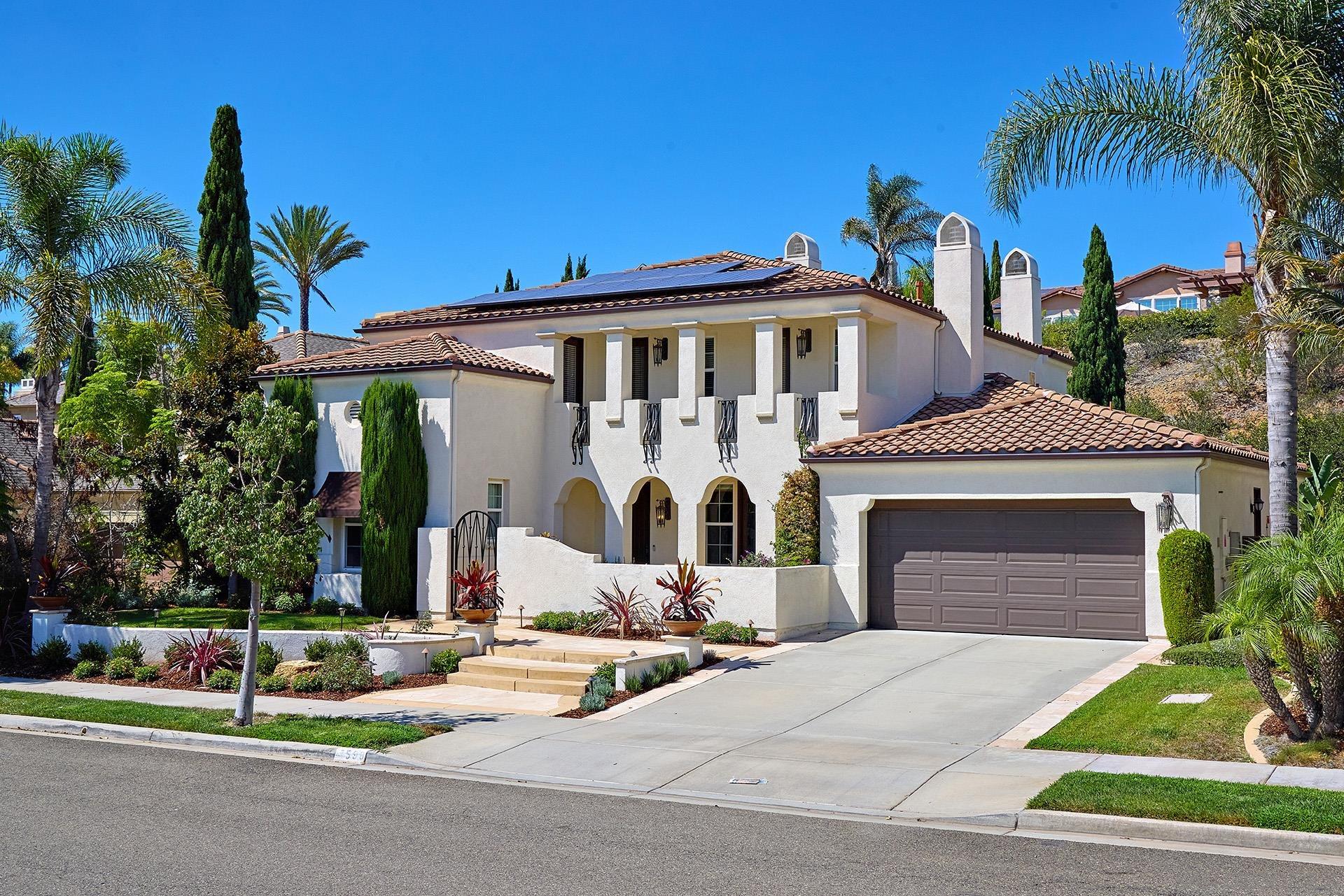 7598 Circulo Sequoia, Carlsbad, CA 92009 — photo 2