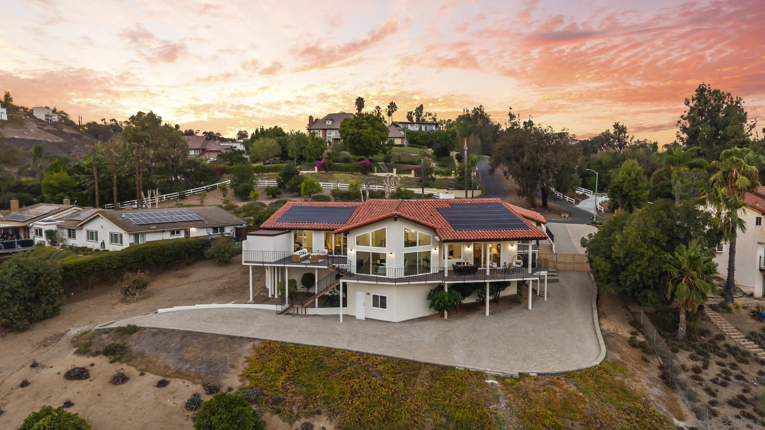4153 Vista Bonita Ln — photo