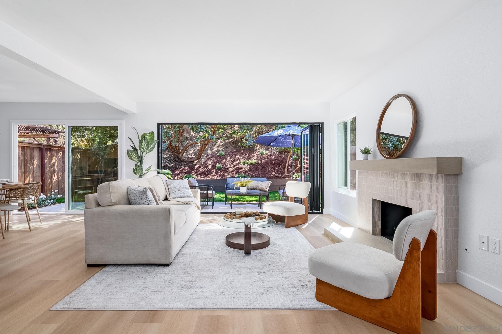 2839 Cazadero Dr — photo