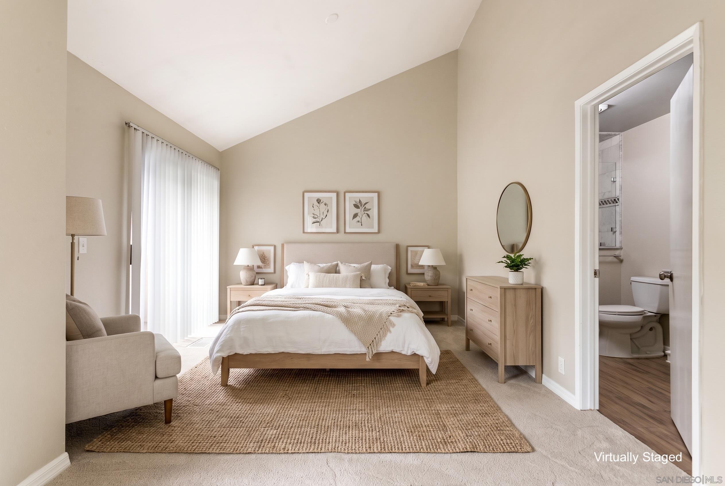 8746 Villa La Jolla Dr 51 — photo