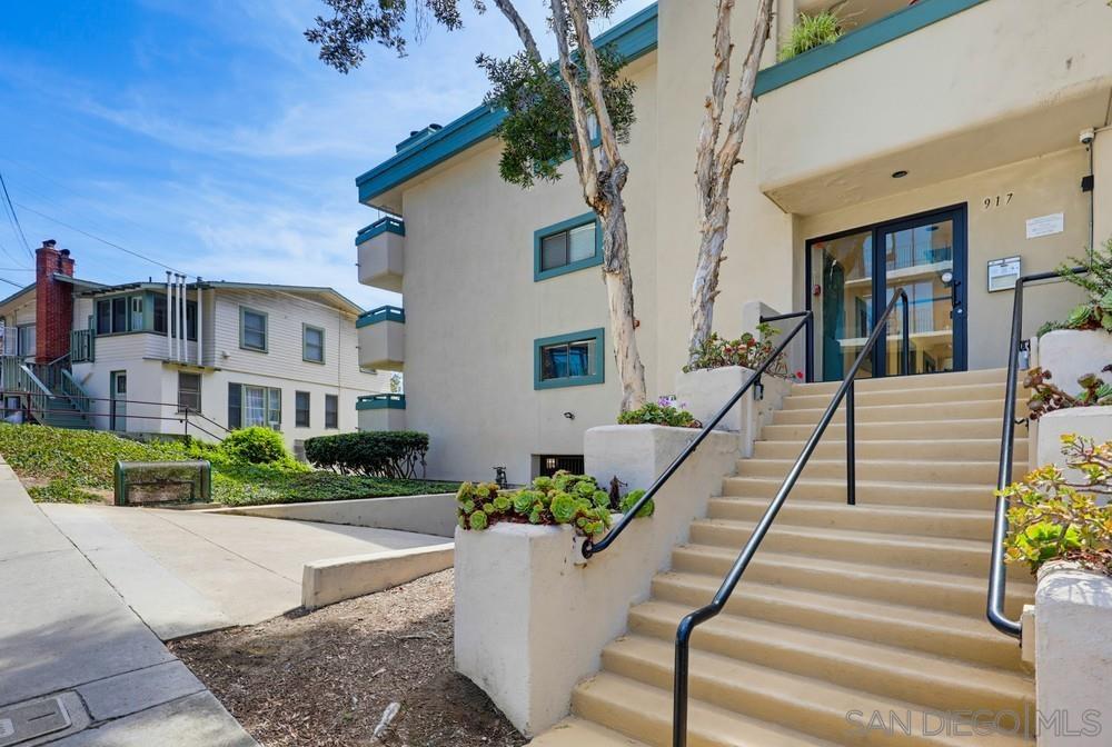 917 Torrance St 1 — photo