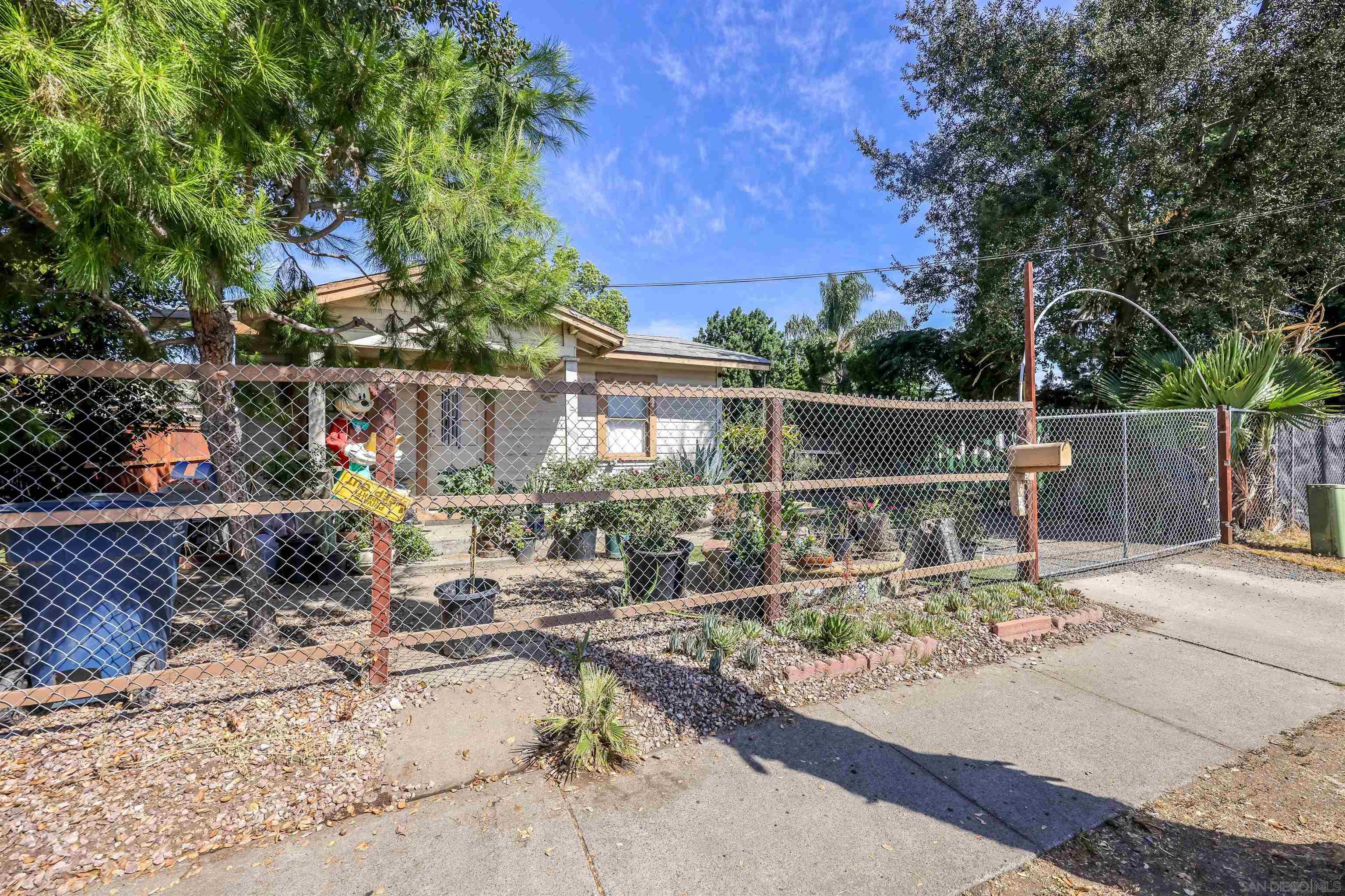 418 E Pennsylvania — photo