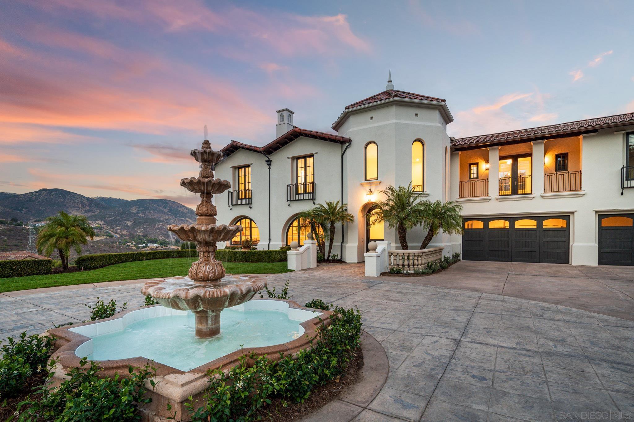 7823 Calle Cima — photo