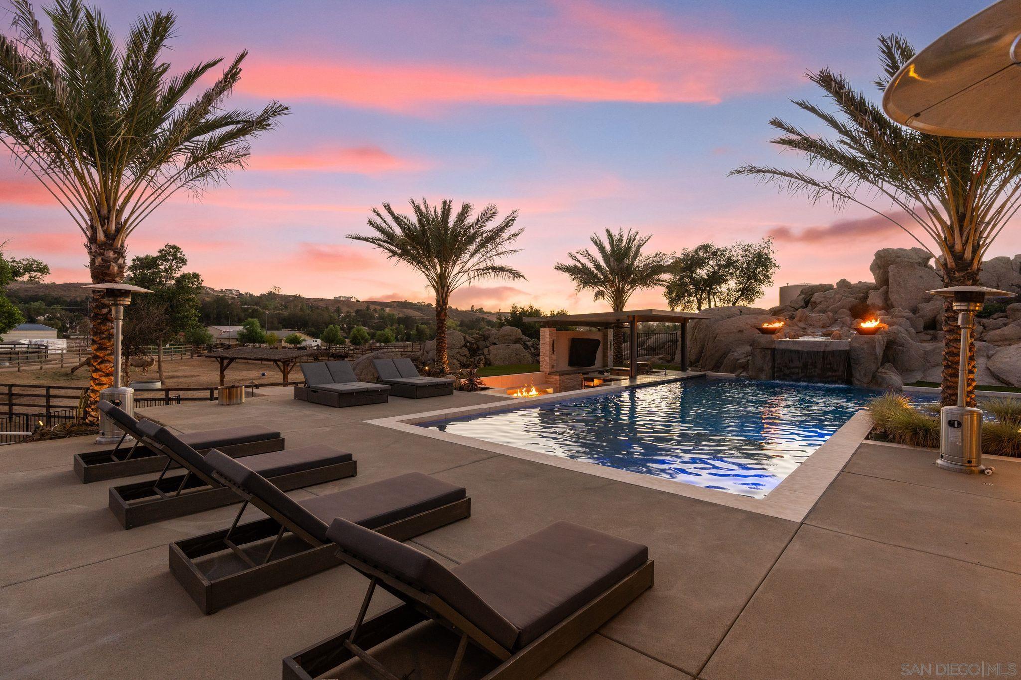 39025 E Benton Rd, Temecula, CA 92592 — photo 2